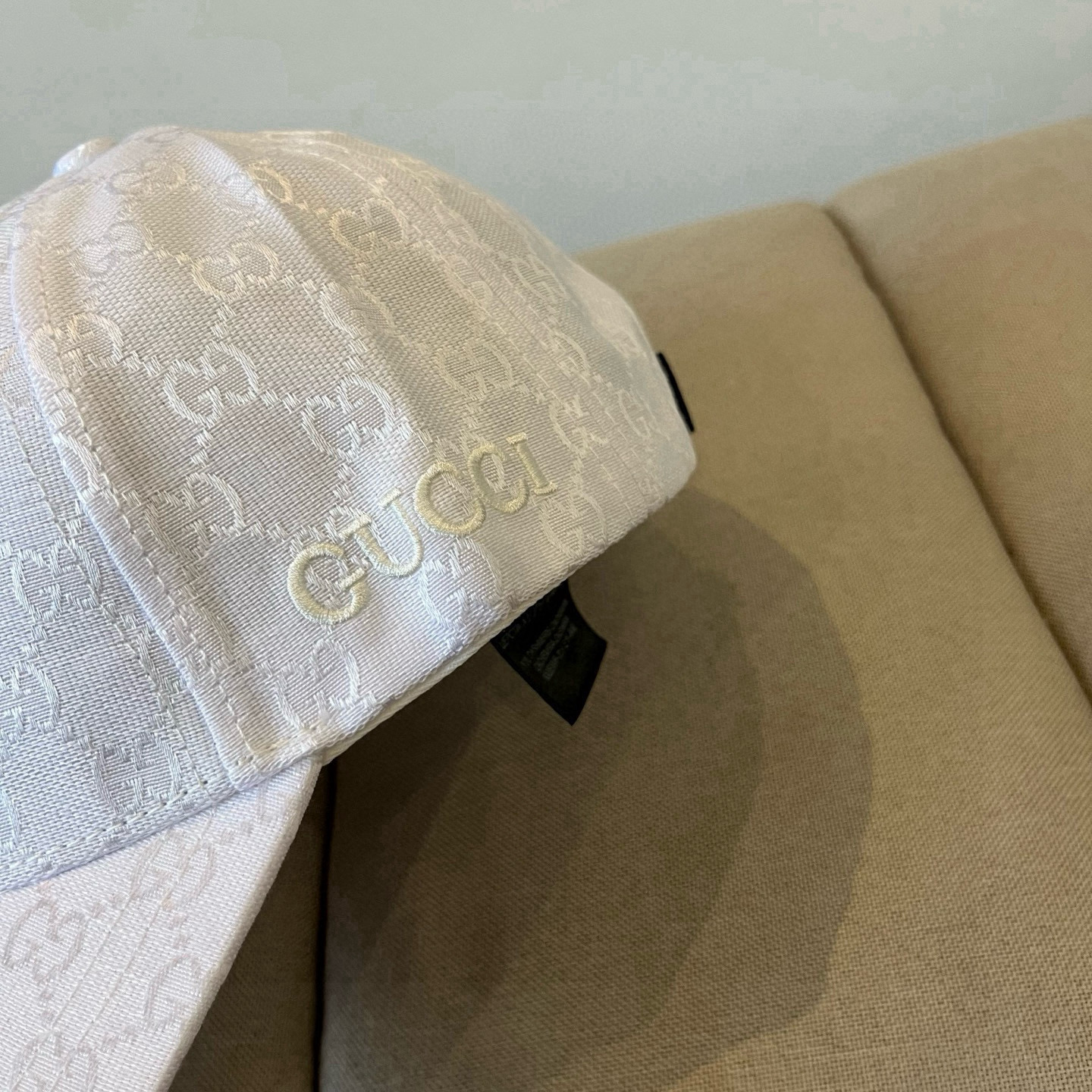  古奇棒球帽♥️GUCCI🧢官网新品，棒球帽，原单品质火爆来袭 。🎩 工艺非常精美 高档大气上档次！低调