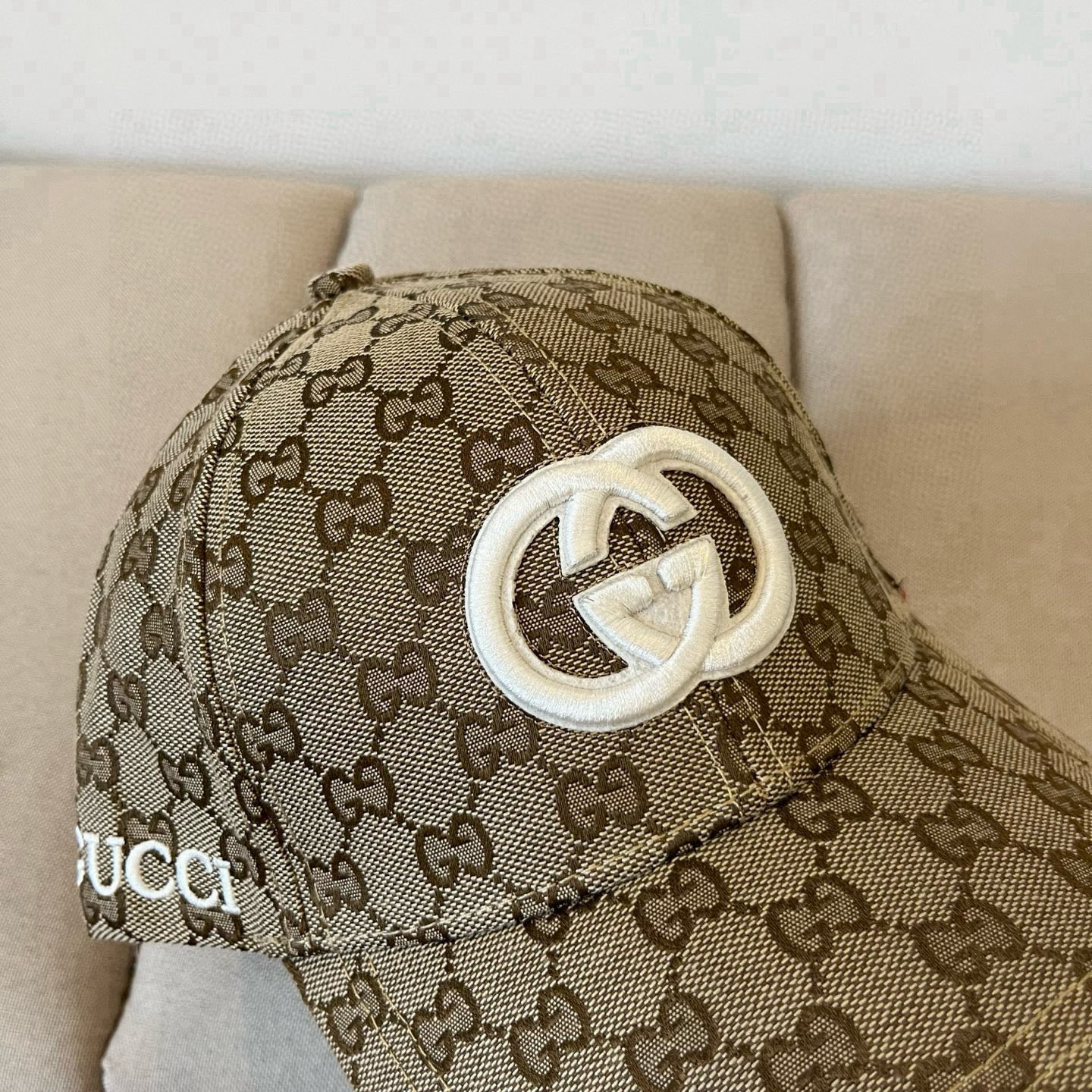  古奇棒球帽♥️GUCCI🧢官网新品，棒球帽，原单品质火爆来袭 。🎩 工艺非常精美 高档大气上档次！低调