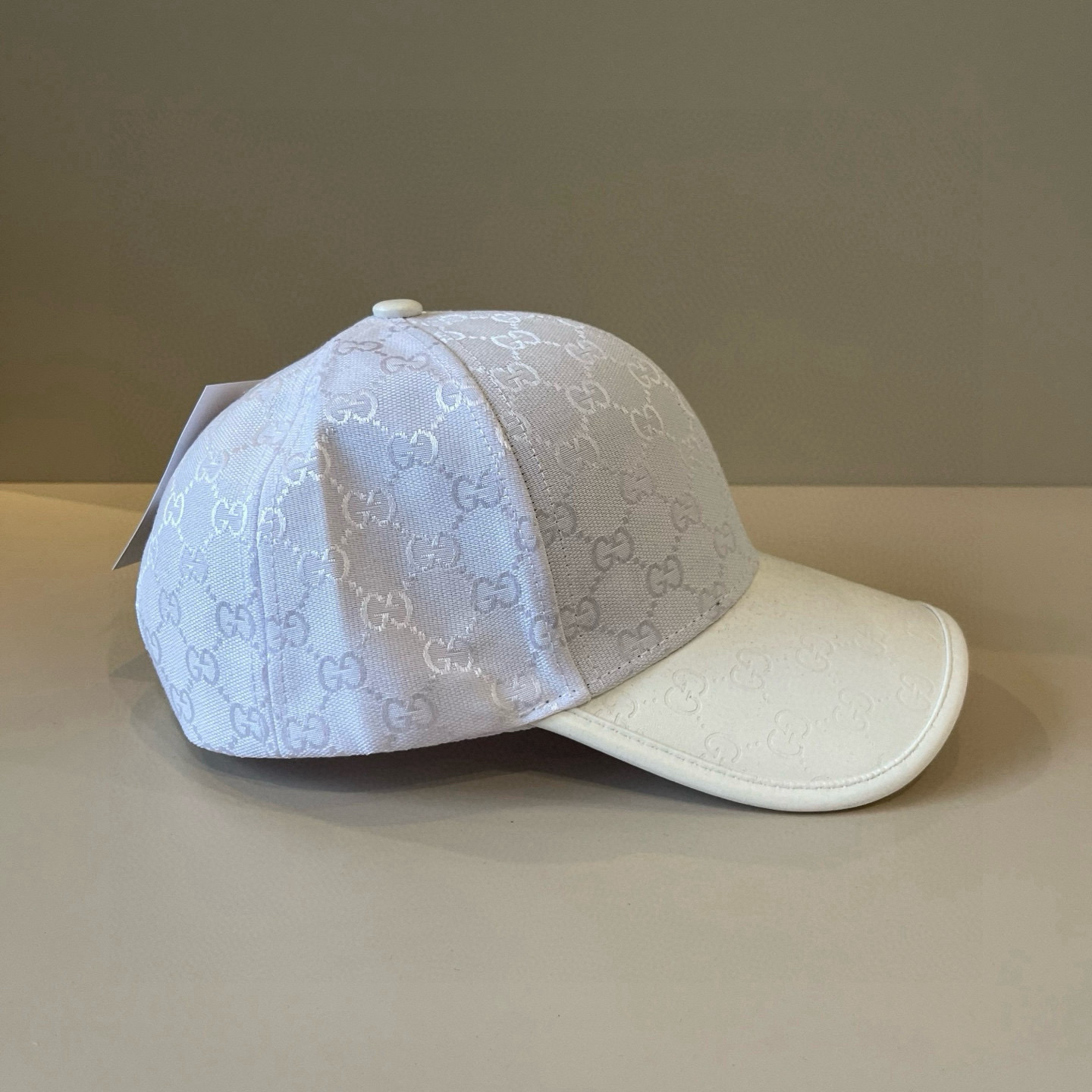  古奇棒球帽♥️GUCCI🧢官网新品，棒球帽，原单品质火爆来袭 。🎩 工艺非常精美 高档大气上档次！低调