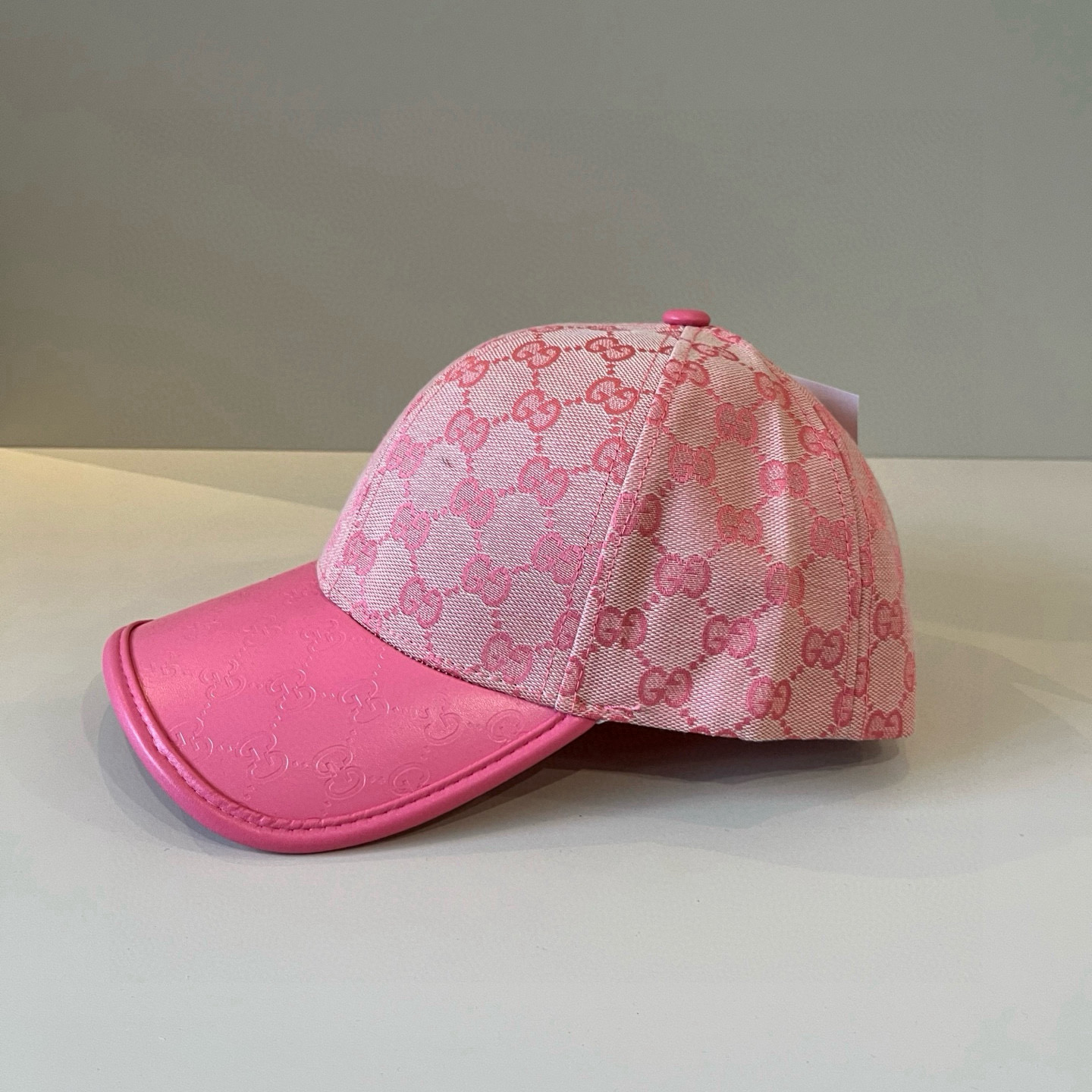  古奇棒球帽♥️GUCCI🧢官网新品，棒球帽，原单品质火爆来袭 。🎩 工艺非常精美 高档大气上档次！低调