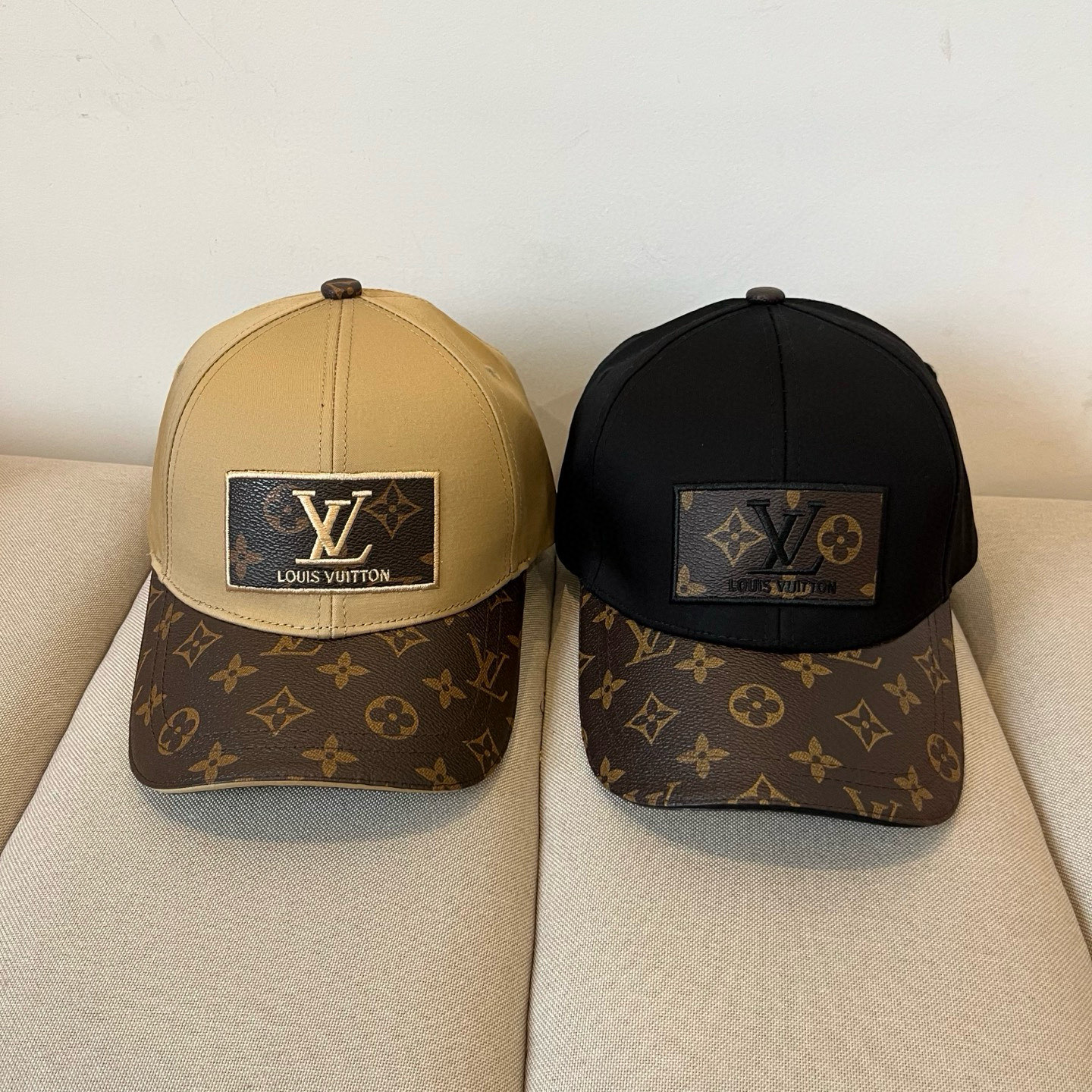 🧢路易威登棒球帽 LouisVuitton😍新款LV棒球帽，重工打造♥️高端大气，百搭款🤗男女通用！跑量