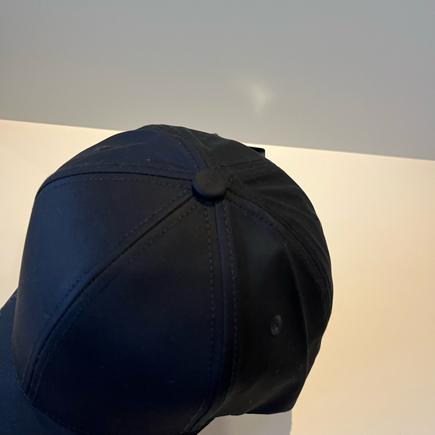 🧢路易威登棒球帽 LouisVuitton😍新款LV棒球帽，重工打造♥️高端大气，百搭款🤗男女通用！跑量