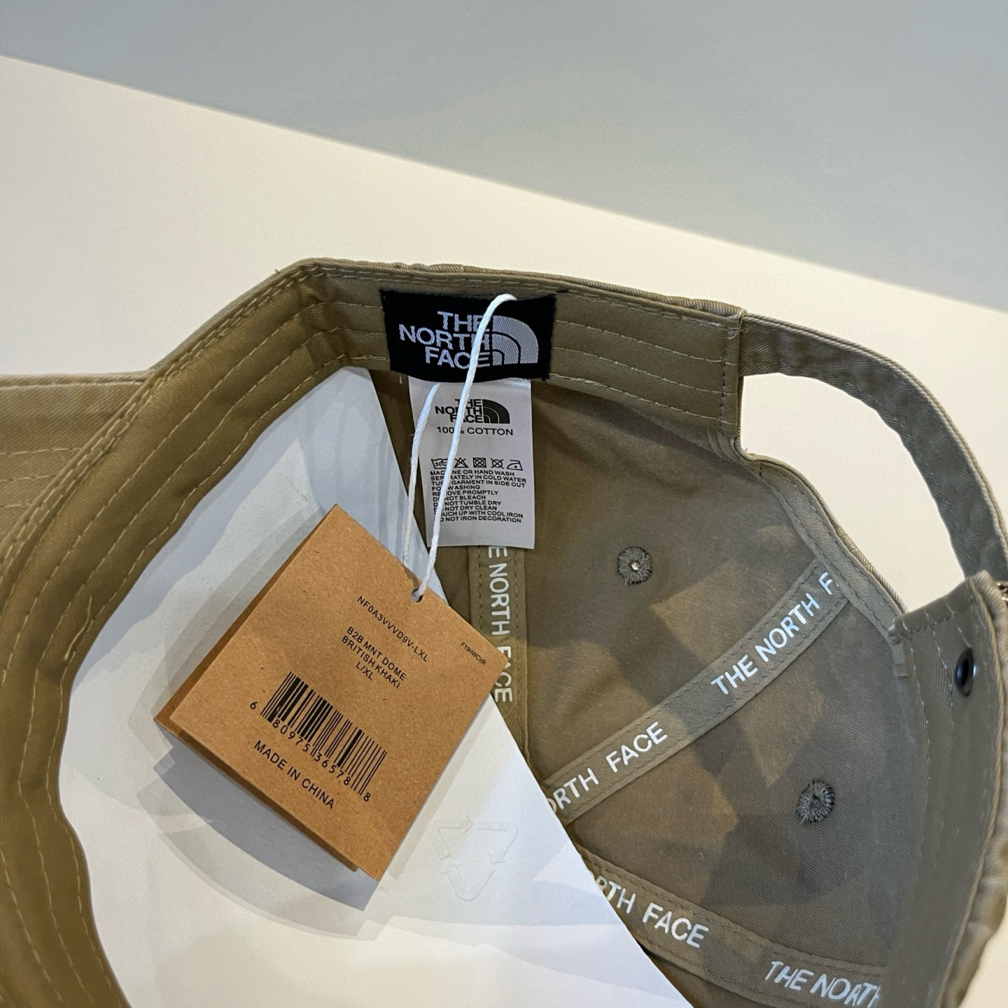 
北面♥️棒球帽🧢官网新品棒球帽，原单品质火爆来袭 。🎩 工艺非常精美 高档大气上档次！低调奢华，方便携