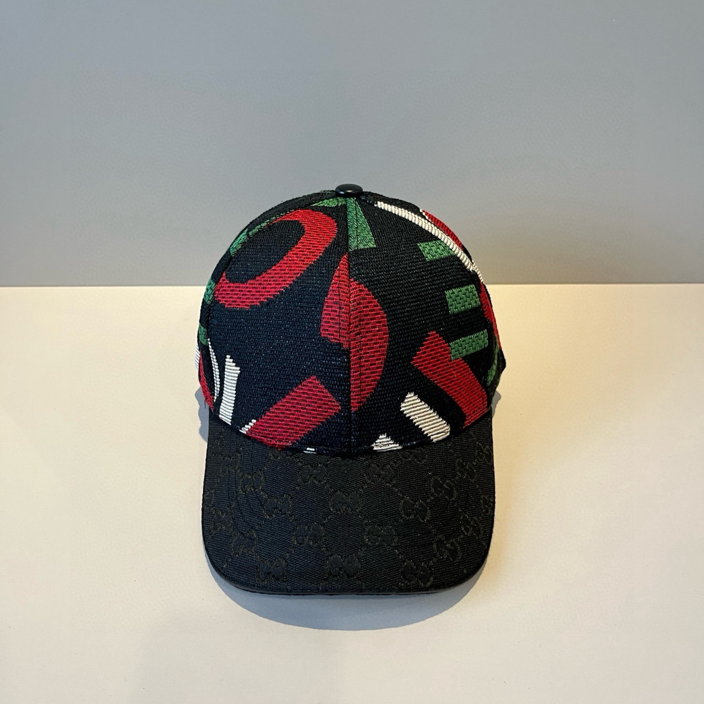  古奇棒球帽♥️GUCCI🧢官网新品，棒球帽，原单品质火爆来袭 。🎩 工艺非常精美 高档大气上档次！低调