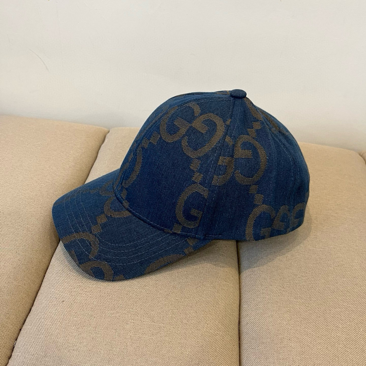  古奇棒球帽♥️GUCCI🧢官网新品，棒球帽，原单品质火爆来袭 。🎩 工艺非常精美 高档大气上档次！低调