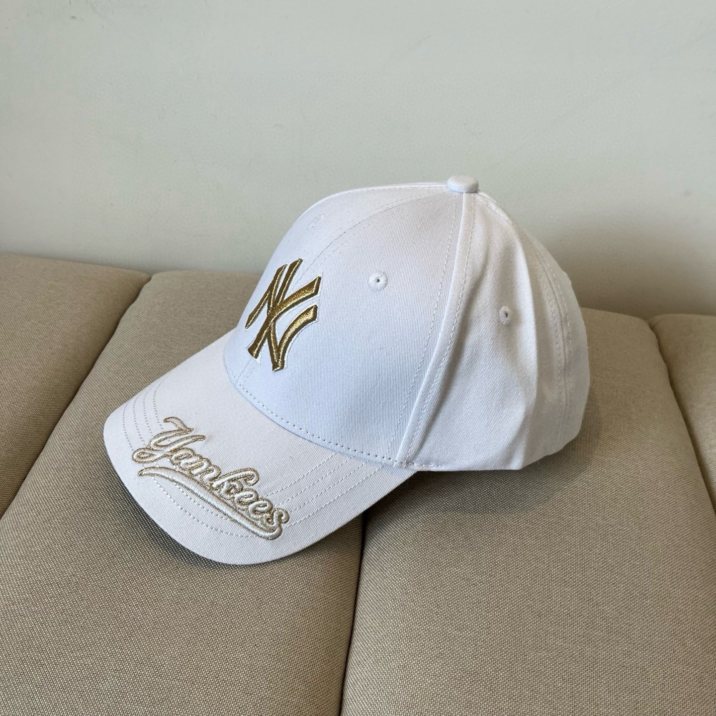  新品ꫛꫀꪝ ❥——❤专柜品质，细节就是完美
MLB拼接新款 官网步上新Ny🧢，代购版本 质量看细节好！