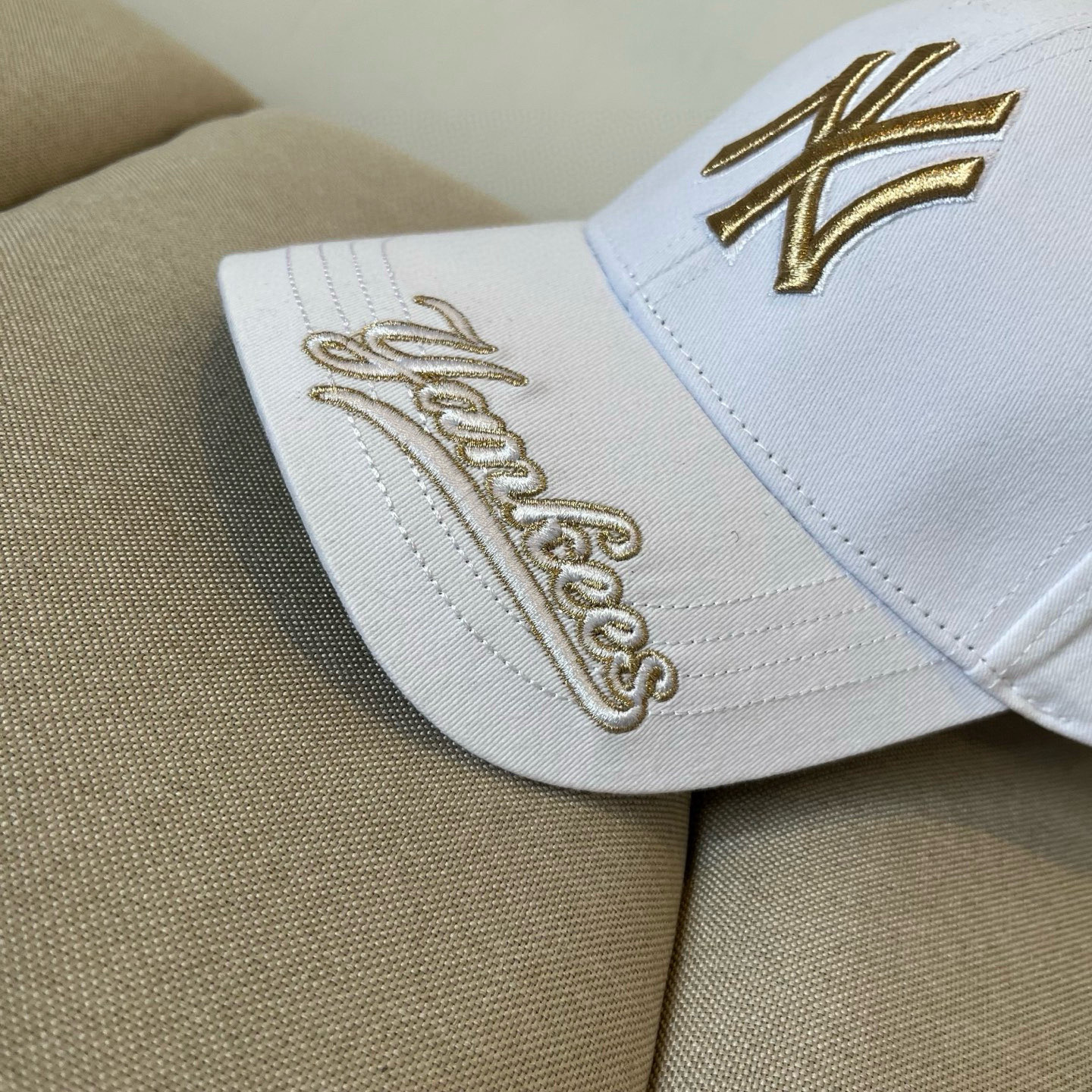  新品ꫛꫀꪝ ❥——❤专柜品质，细节就是完美
MLB拼接新款 官网步上新Ny🧢，代购版本 质量看细节好！