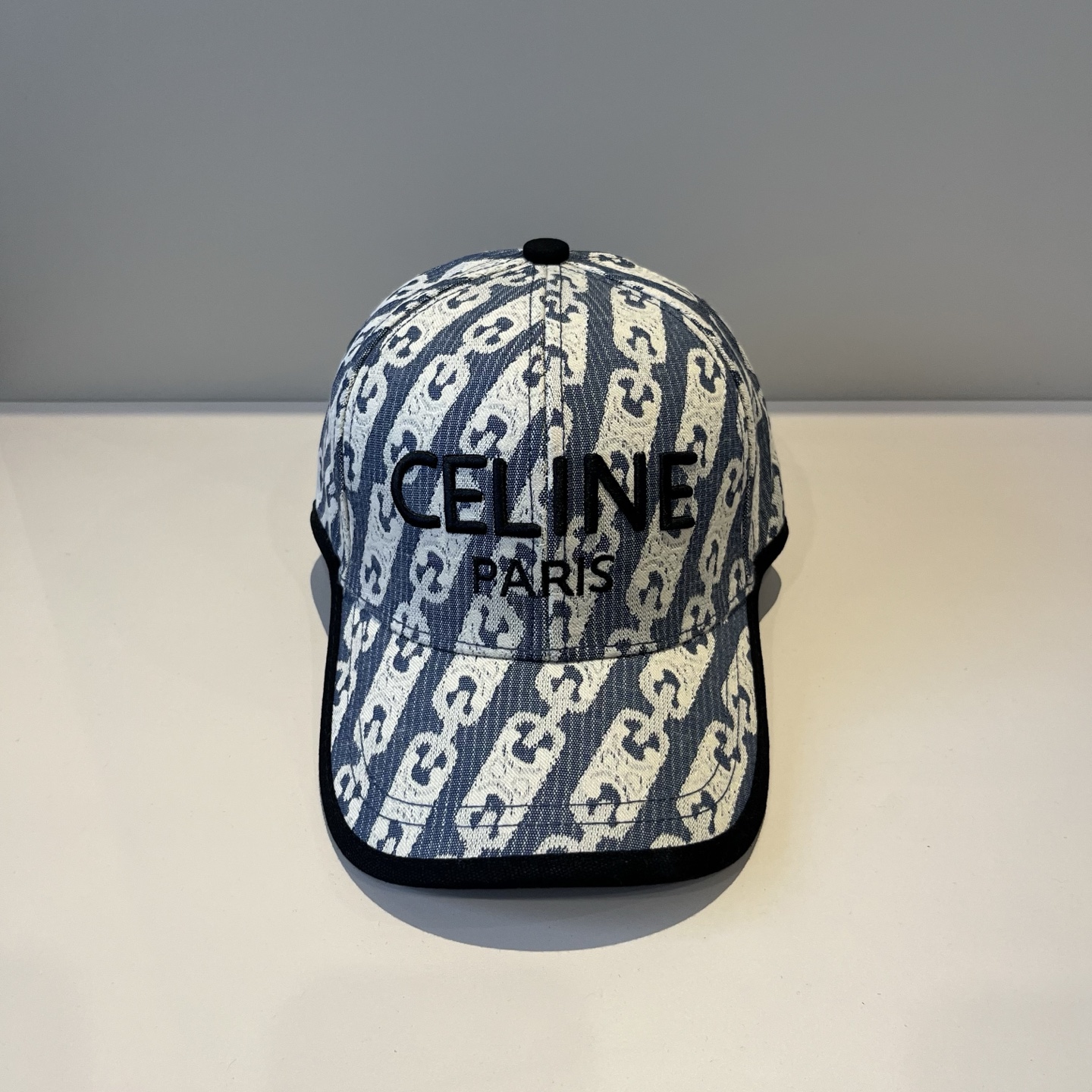 【CELINE赛琳】新款经典休闲潮流款 棒球帽🧢日韩风格，随便搭配都超好看！出门旅游，绝对要入手的一款