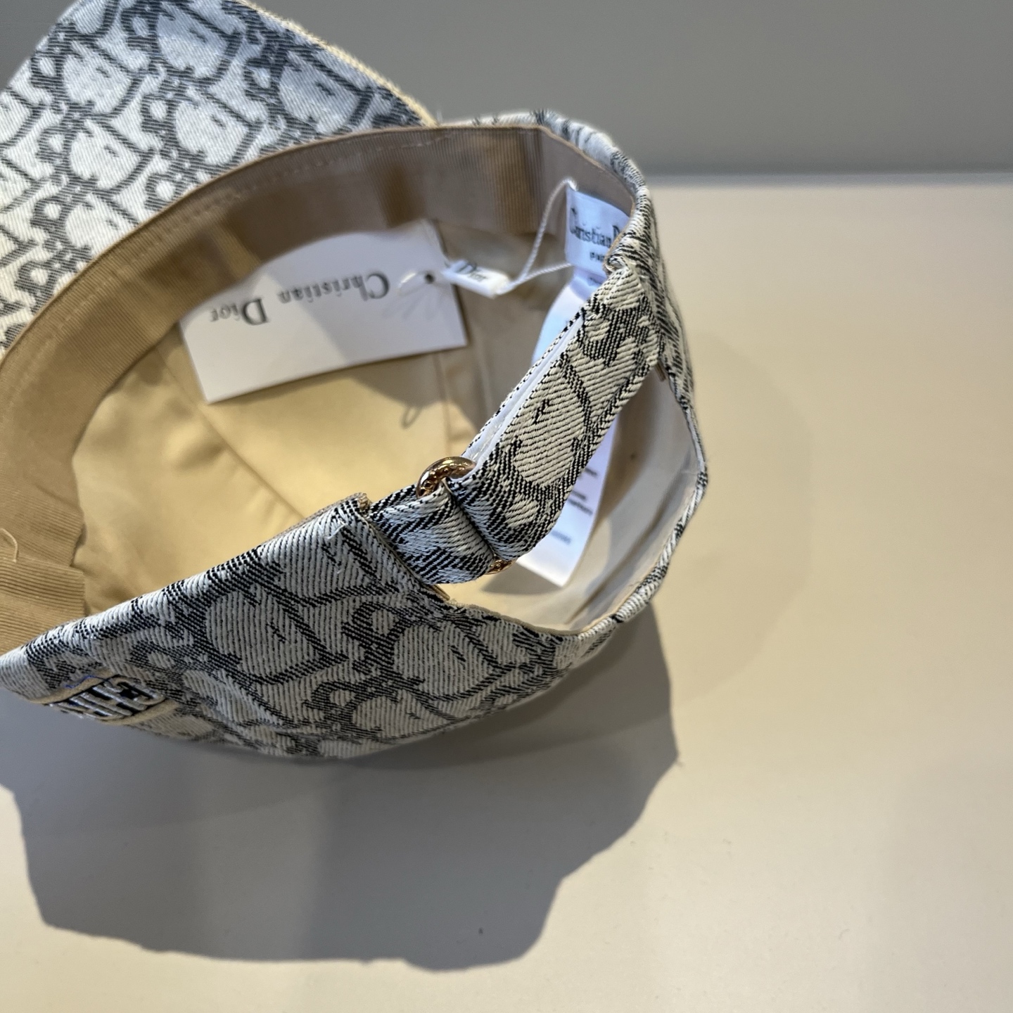 【DIOR迪奥】新款走量简约棒球帽🧢，新款出货，大牌款超好搭配，赶紧入手！