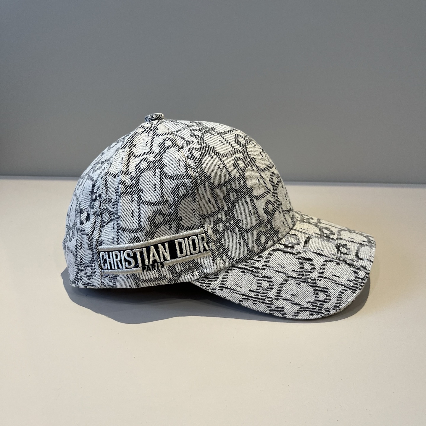 【DIOR迪奥】新款走量简约棒球帽🧢，新款出货，大牌款超好搭配，赶紧入手！