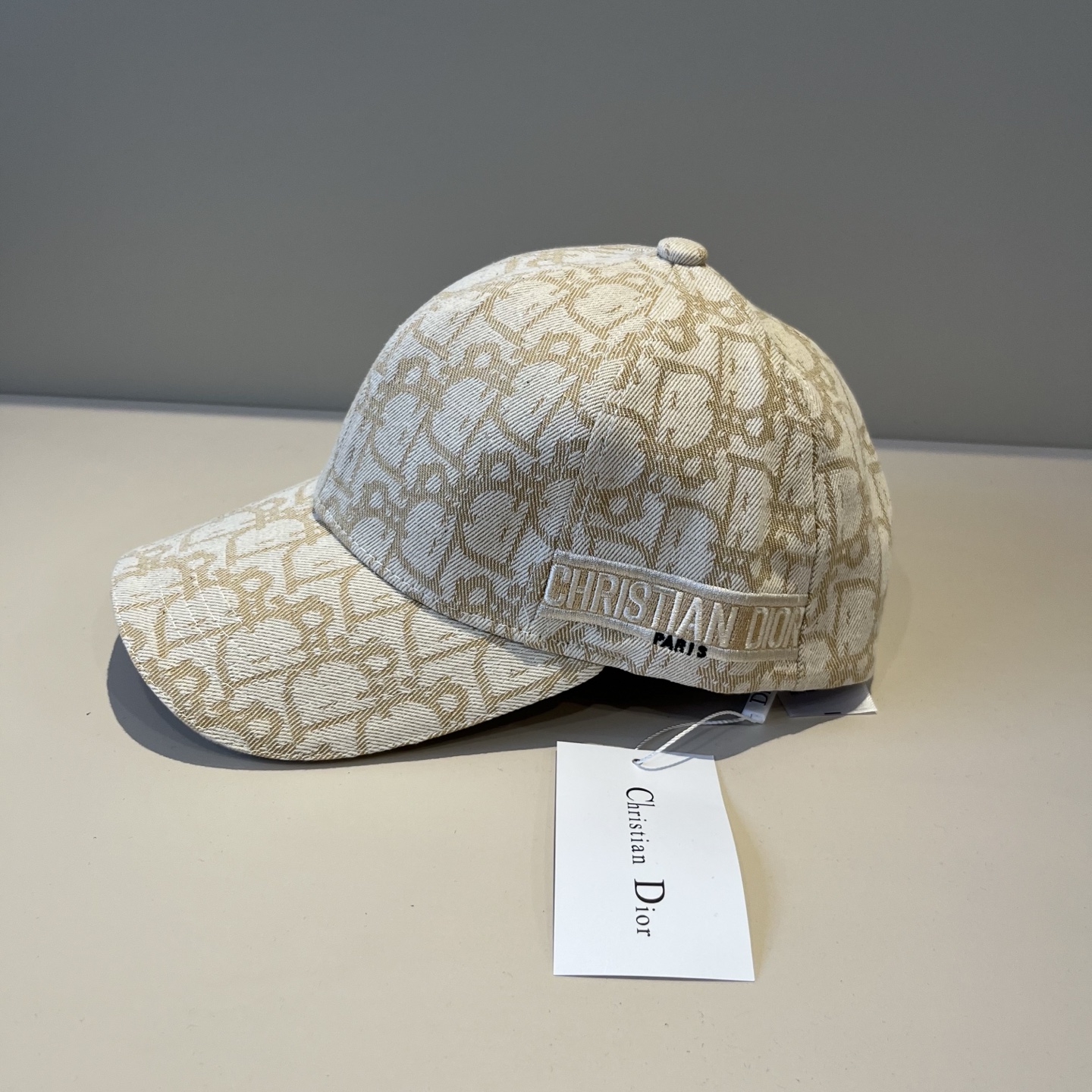 【DIOR迪奥】新款走量简约棒球帽🧢，新款出货，大牌款超好搭配，赶紧入手！