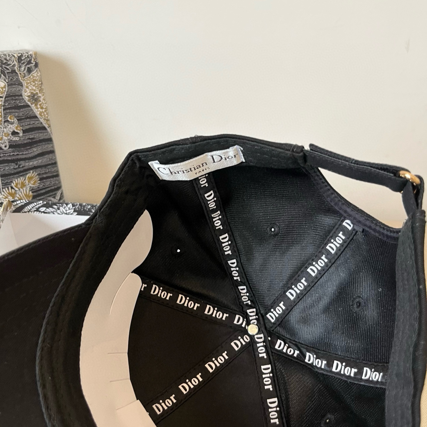 【DIOR迪奥】新款走量简约棒球帽🧢，新款出货，大牌款超好搭配，赶紧入手！