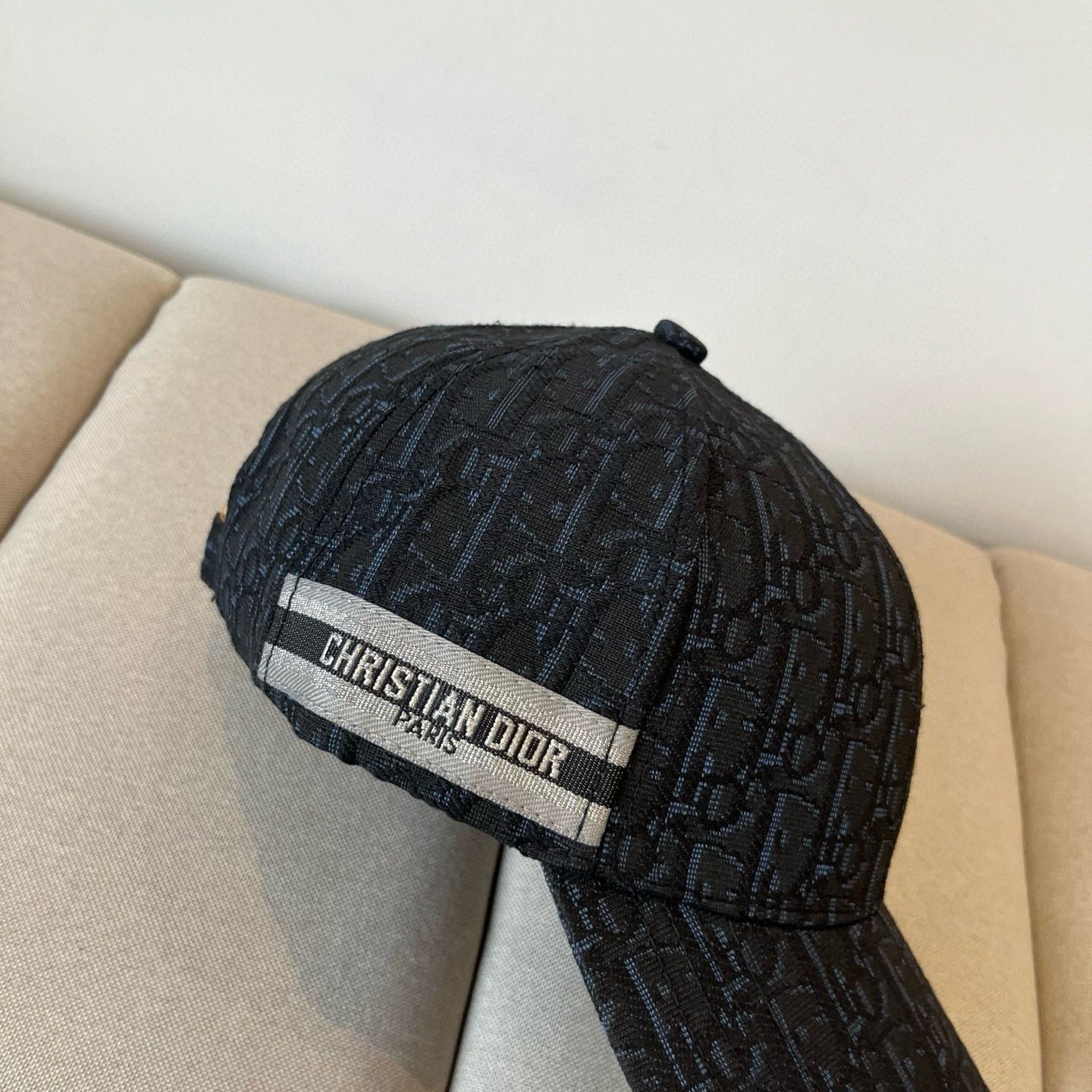 【DIOR迪奥】新款走量简约棒球帽🧢，新款出货，大牌款超好搭配，赶紧入手！