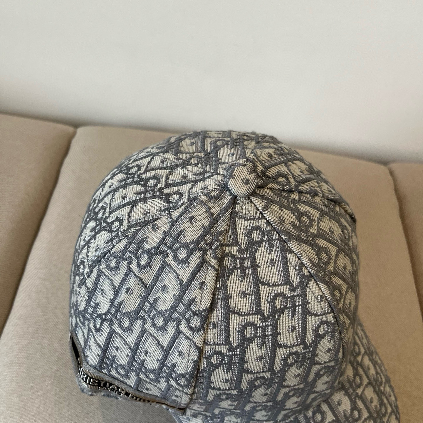 【DIOR迪奥】新款走量简约棒球帽🧢，新款出货，大牌款超好搭配，赶紧入手！