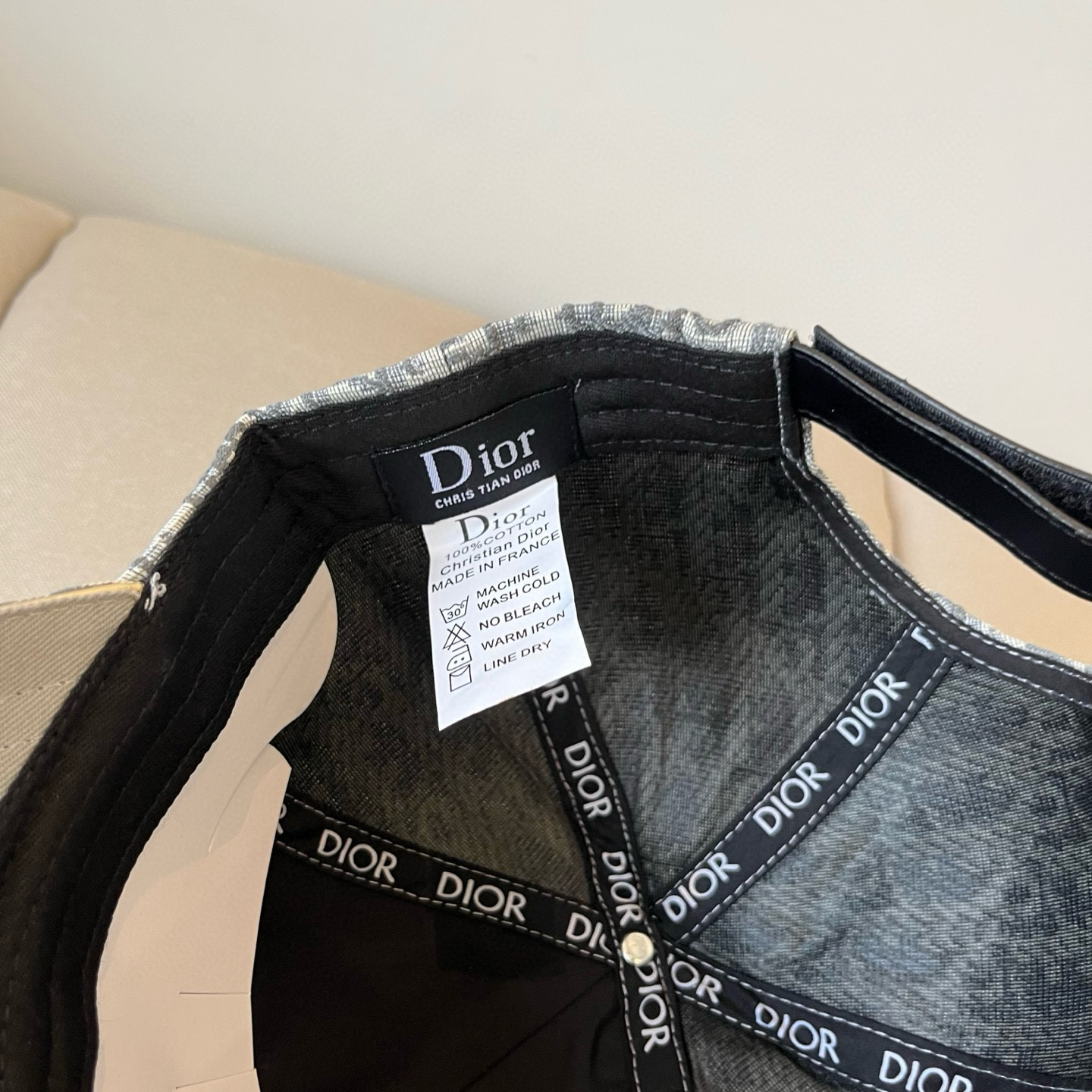 【DIOR迪奥】新款走量简约棒球帽🧢，新款出货，大牌款超好搭配，赶紧入手！