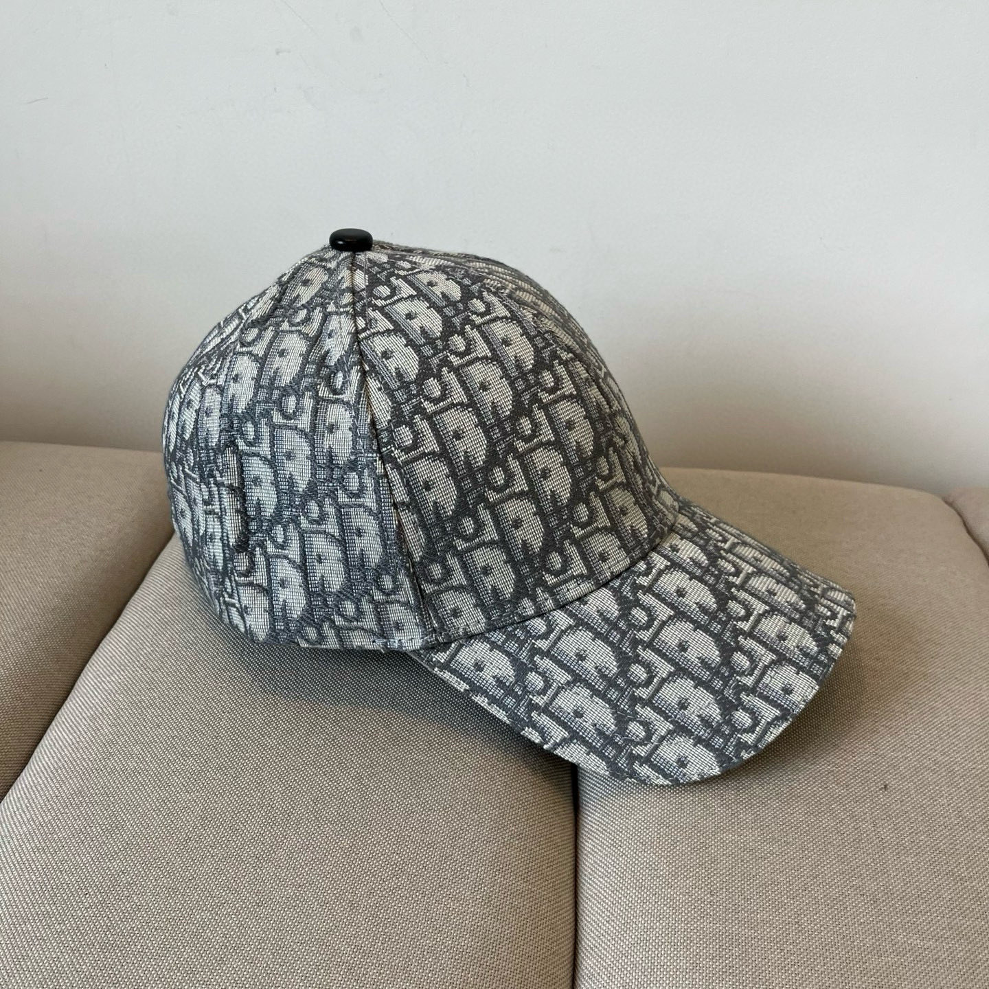 【DIOR迪奥】新款走量简约棒球帽🧢，新款出货，大牌款超好搭配，赶紧入手！