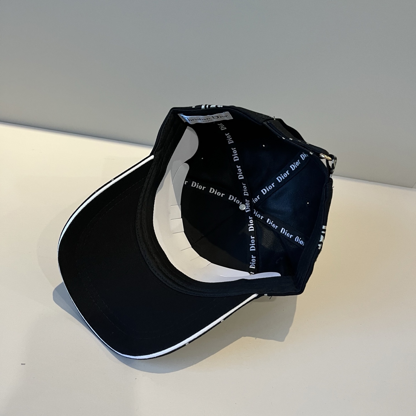 【DIOR迪奥】新款走量简约棒球帽🧢，新款出货，大牌款超好搭配，赶紧入手！