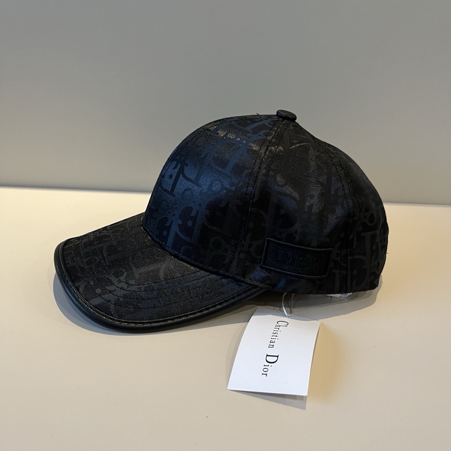 【DIOR迪奥】新款走量简约棒球帽🧢，新款出货，大牌款超好搭配，赶紧入手！