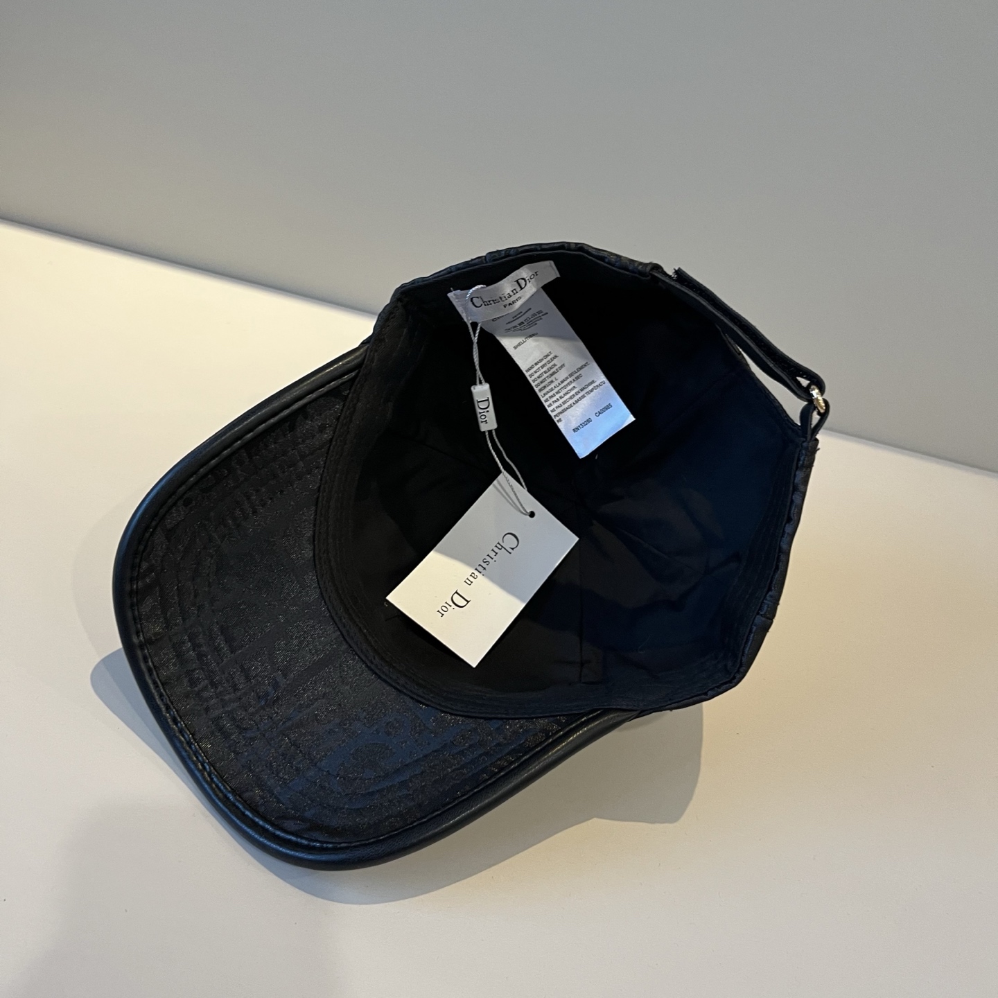 【DIOR迪奥】新款走量简约棒球帽🧢，新款出货，大牌款超好搭配，赶紧入手！