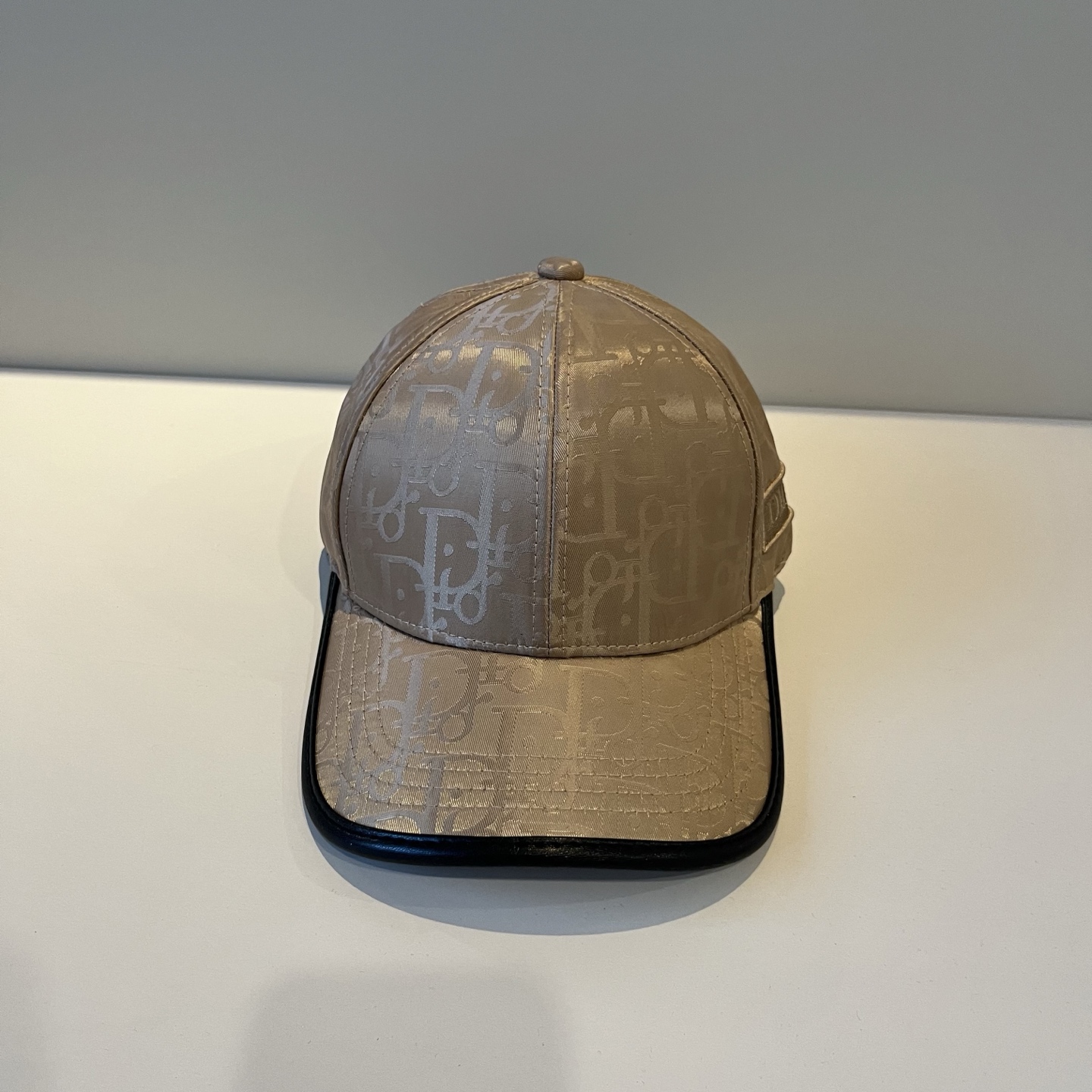 【DIOR迪奥】新款走量简约棒球帽🧢，新款出货，大牌款超好搭配，赶紧入手！