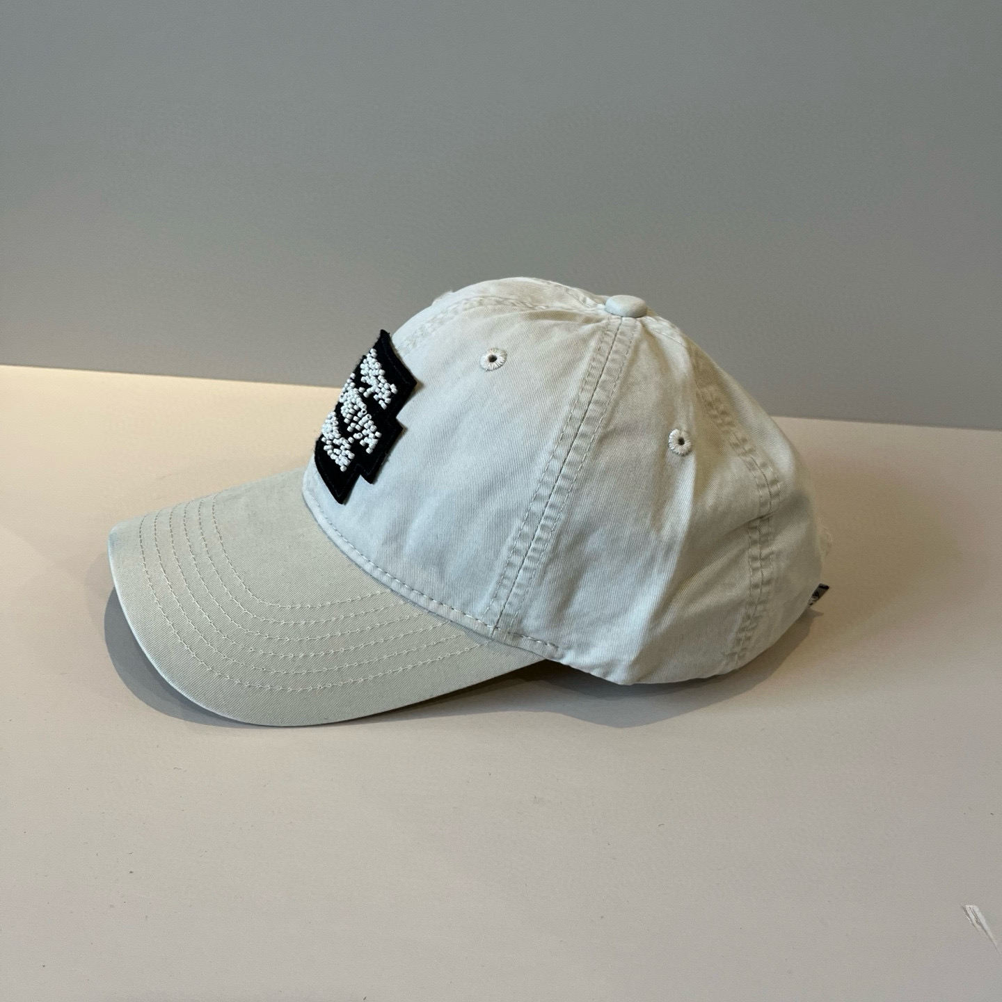 🧢路易威登棒球帽 LouisVuitton😍新款LV棒球帽，重工打造♥️高端大气，百搭款🤗男女通用！跑量