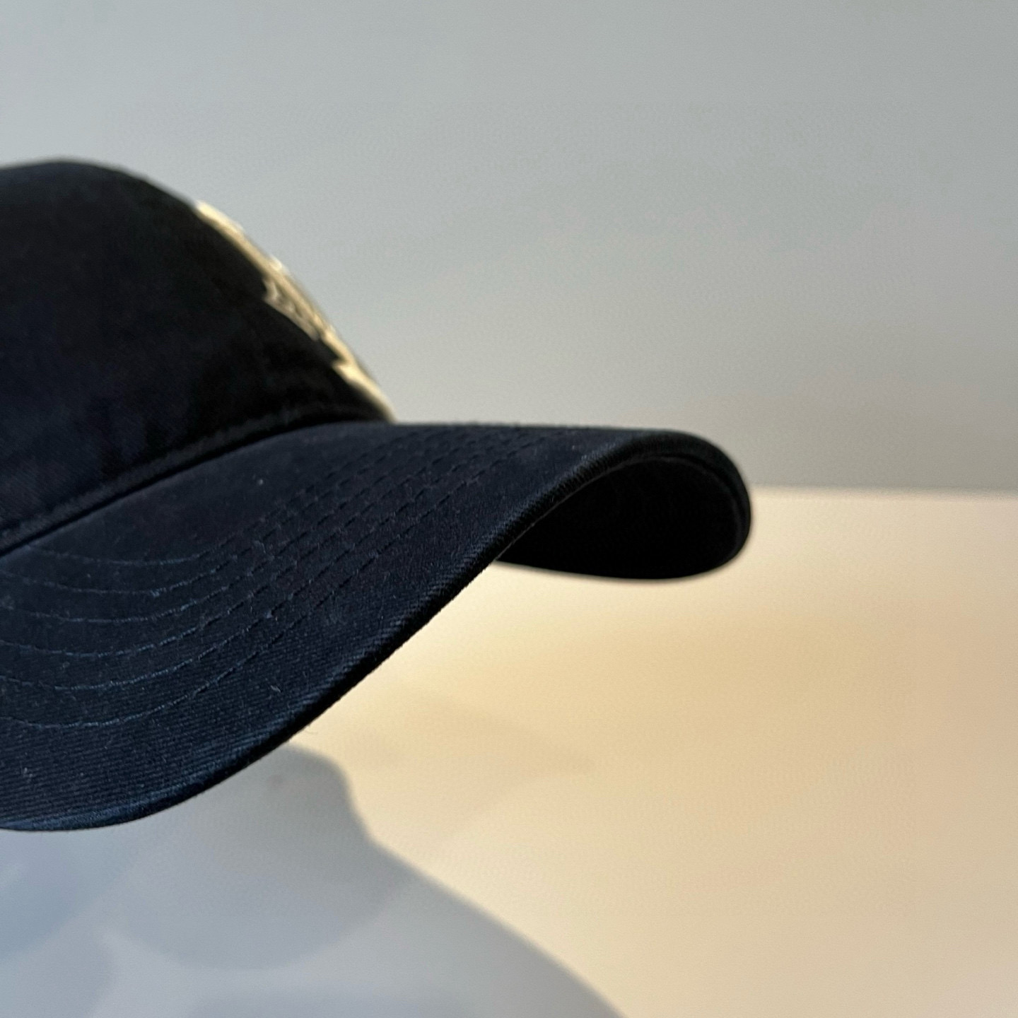 🧢路易威登棒球帽 LouisVuitton😍新款LV棒球帽，重工打造♥️高端大气，百搭款🤗男女通用！跑量