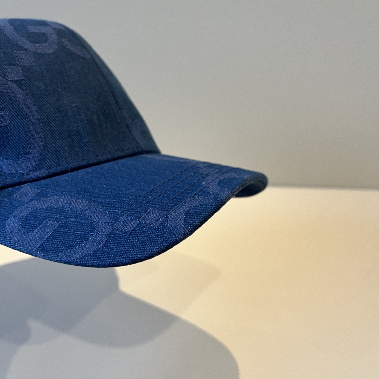  古奇棒球帽♥️GUCCI🧢官网新品，棒球帽，原单品质火爆来袭 。🎩 工艺非常精美 高档大气上档次！低调