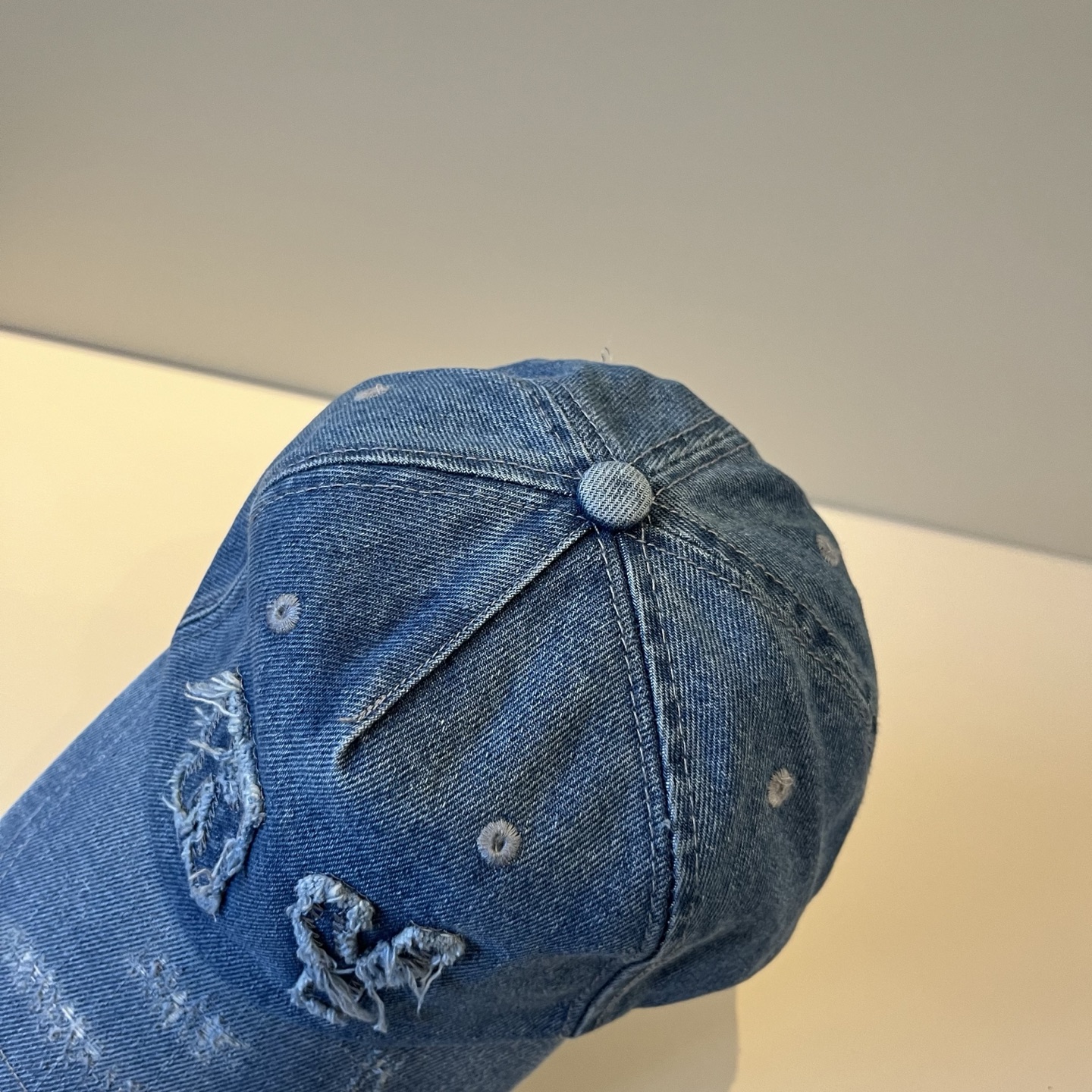  古奇棒球帽♥️GUCCI🧢官网新品，棒球帽，原单品质火爆来袭 。🎩 工艺非常精美 高档大气上档次！低调