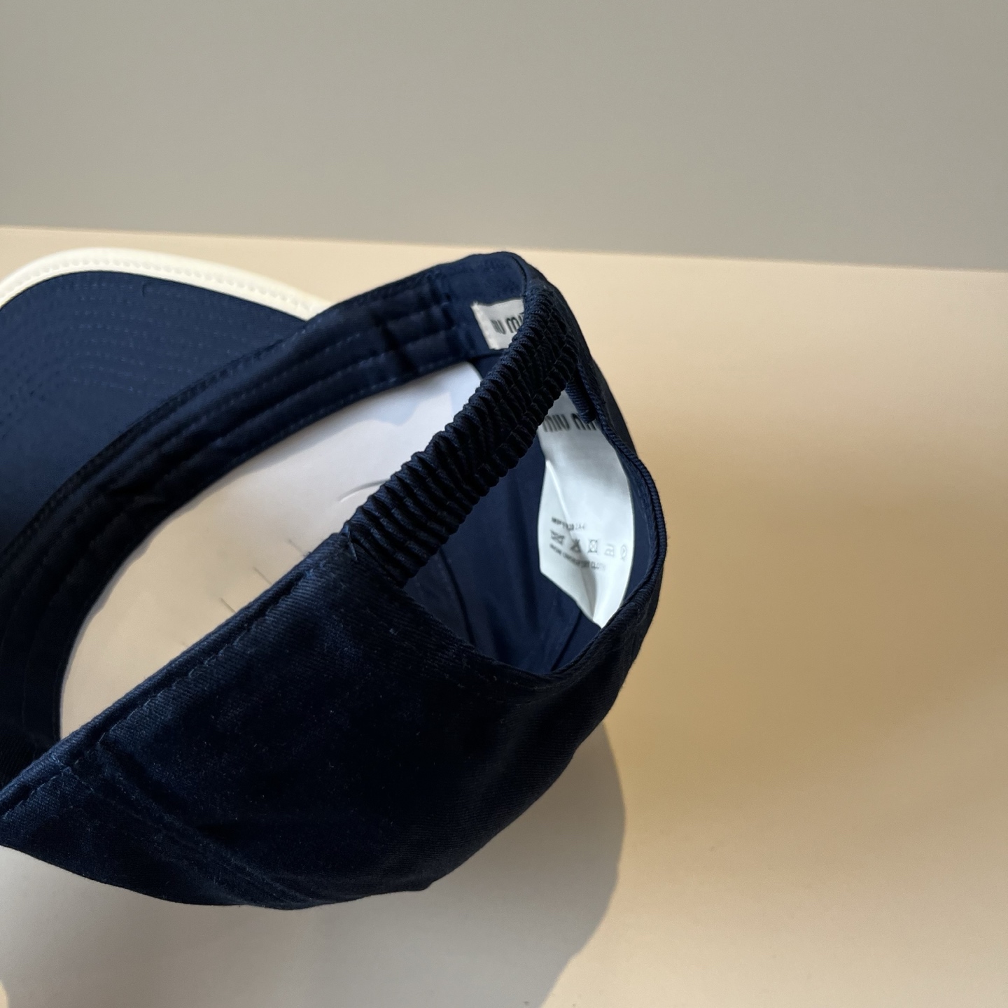  谬谬miumiu 原单春夏新款棒球帽，正品开模订制，原版做工细致质量超赞！