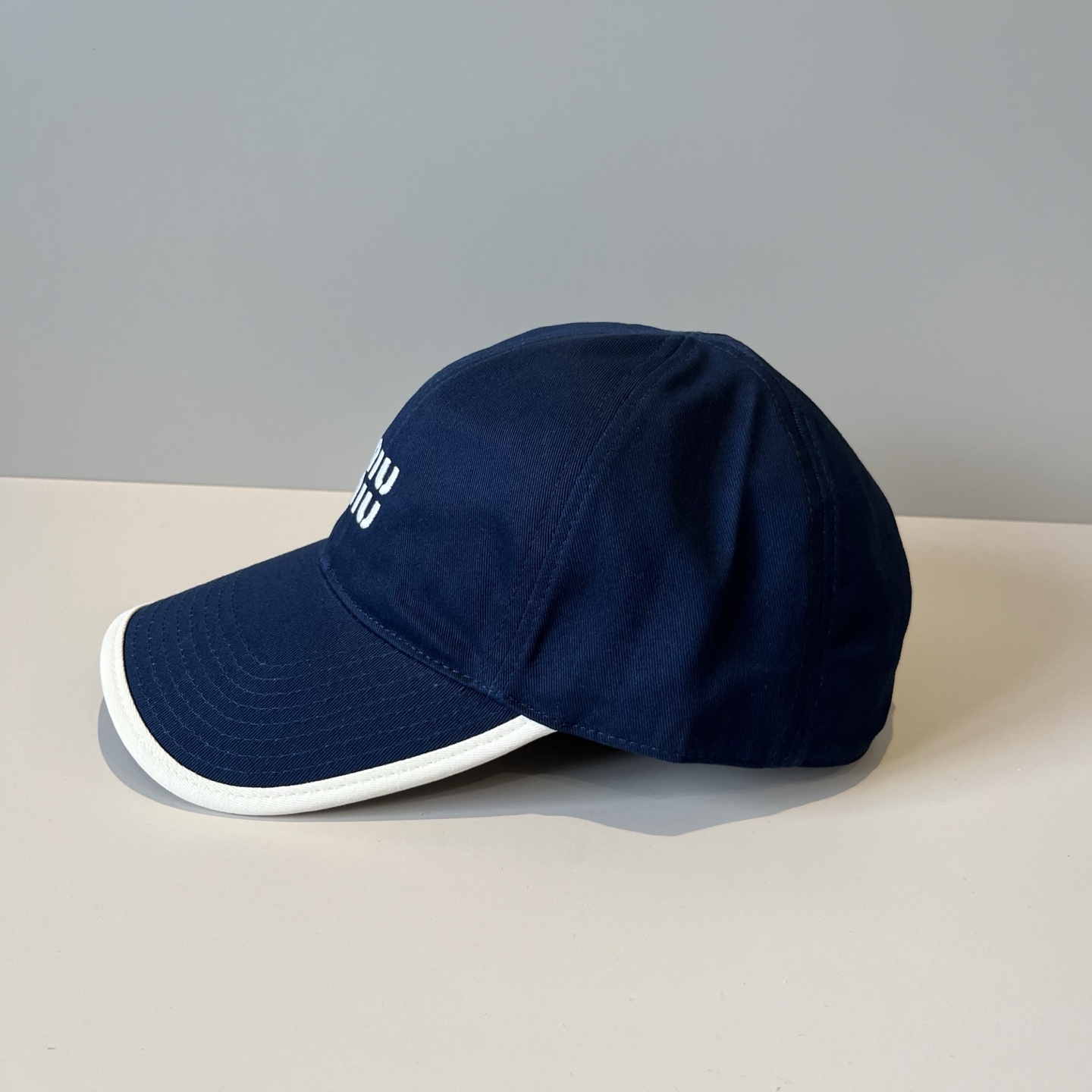  谬谬miumiu 原单春夏新款棒球帽，正品开模订制，原版做工细致质量超赞！