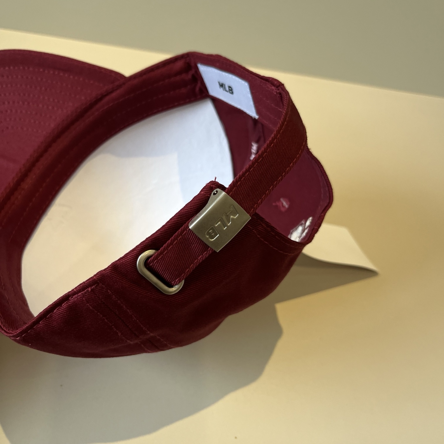  新品ꫛꫀꪝ ❥——❤专柜品质，细节就是完美
MLB拼接新款 官网步上新Ny🧢，代购版本 质量看细节好！