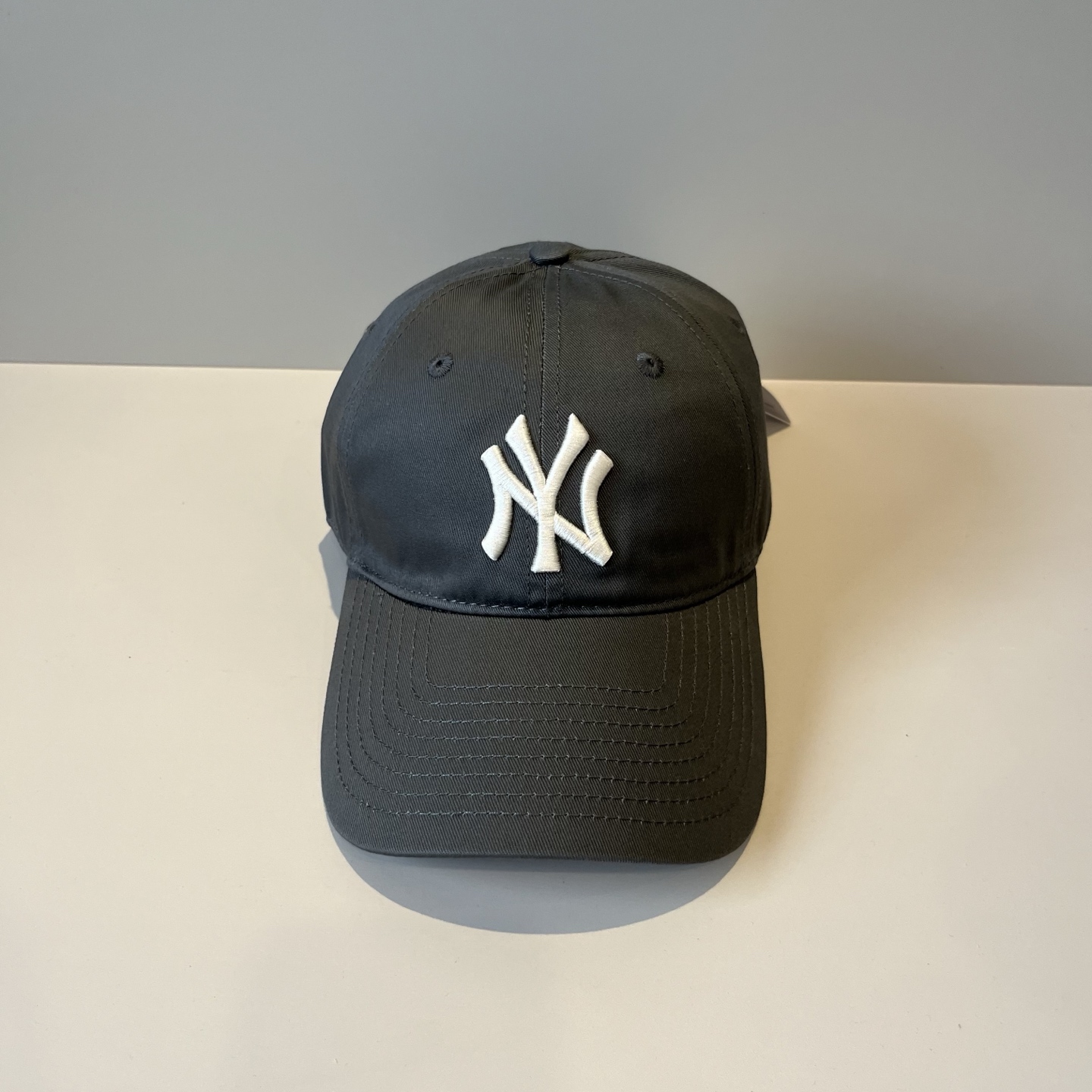  新品ꫛꫀꪝ ❥——❤专柜品质，细节就是完美
MLB拼接新款 官网步上新Ny🧢，代购版本 质量看细节好！