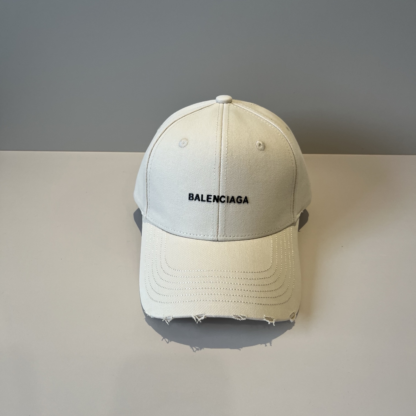  古奇棒球帽♥️GUCCI🧢官网新品，棒球帽，原单品质火爆来袭 。🎩 工艺非常精美 高档大气上档次！低调