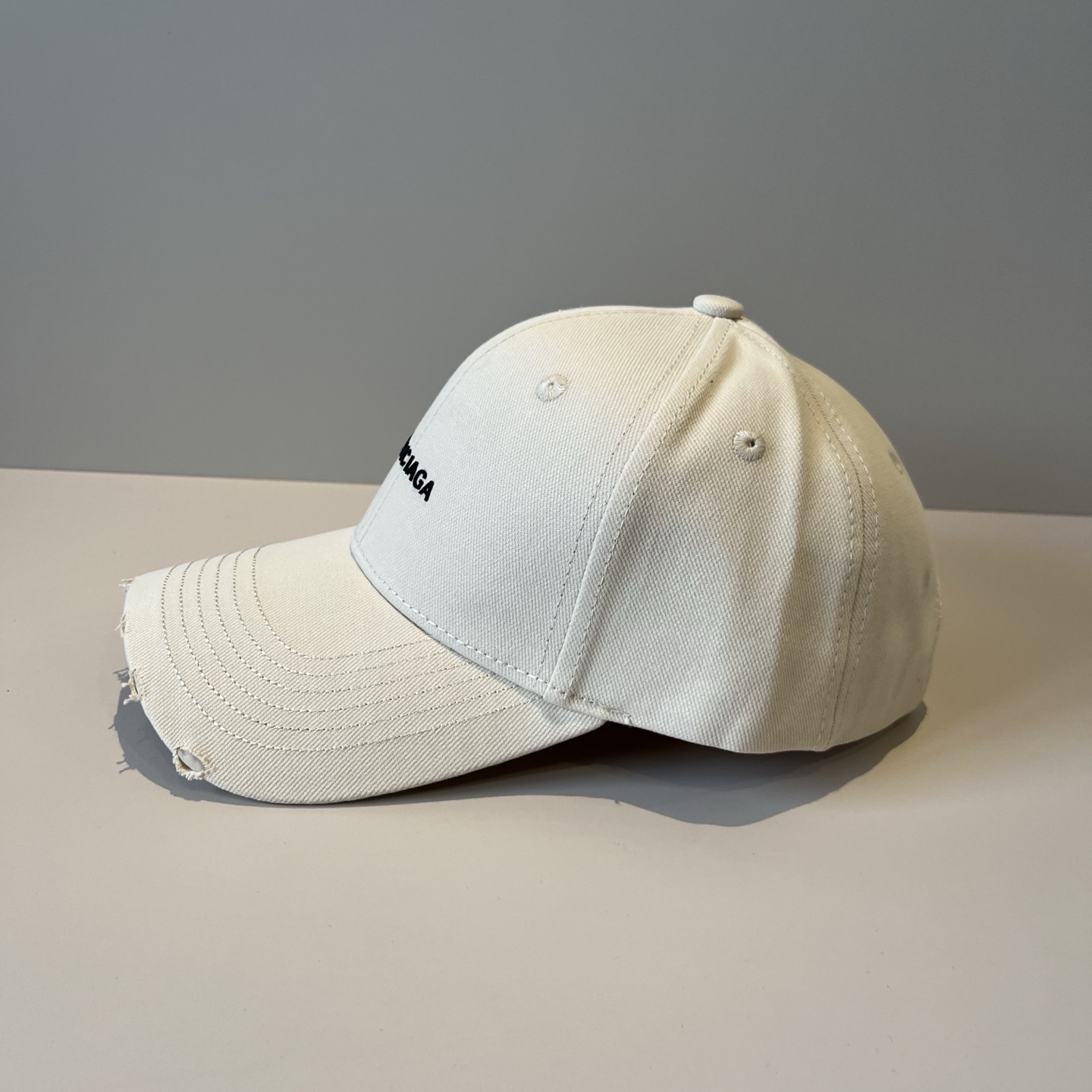  古奇棒球帽♥️GUCCI🧢官网新品，棒球帽，原单品质火爆来袭 。🎩 工艺非常精美 高档大气上档次！低调