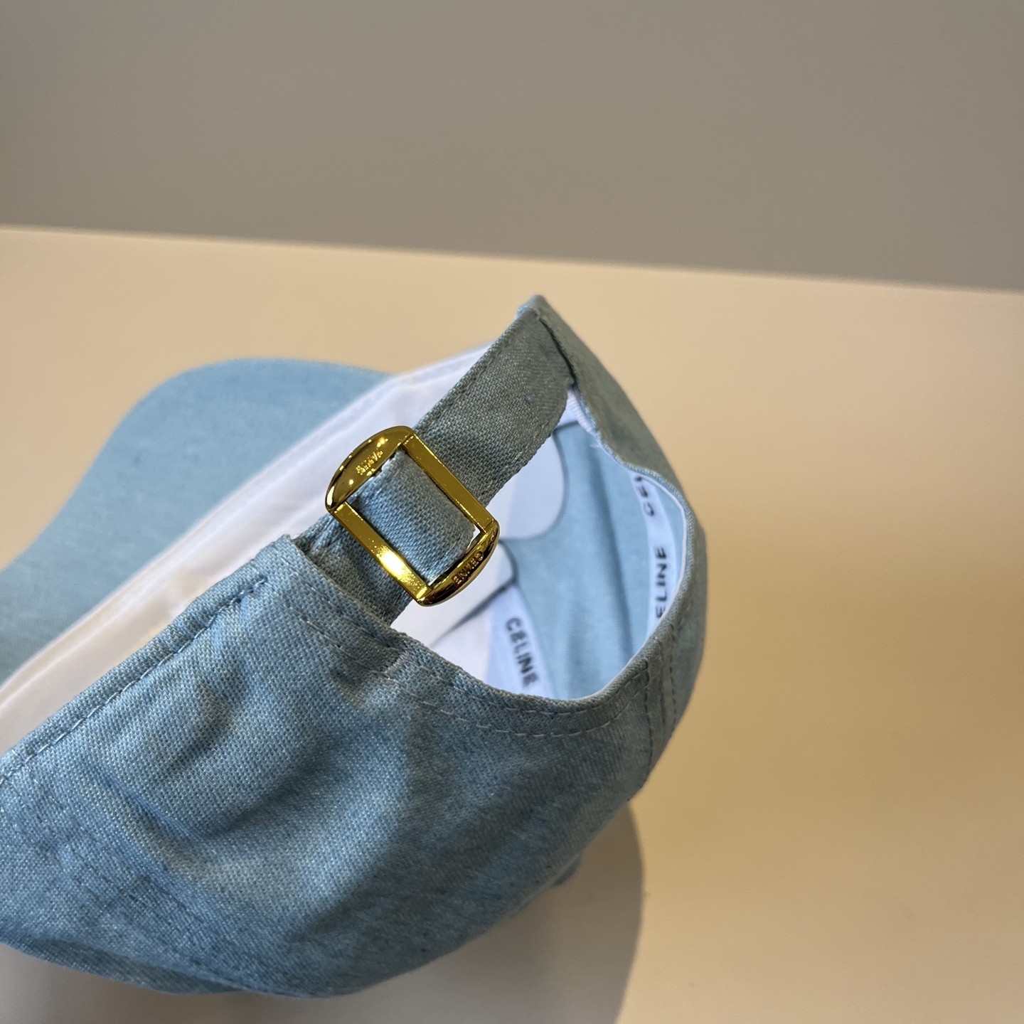 【CELINE赛琳】新款经典休闲潮流款 棒球帽🧢日韩风格，随便搭配都超好看！出门旅游，绝对要入手的一款