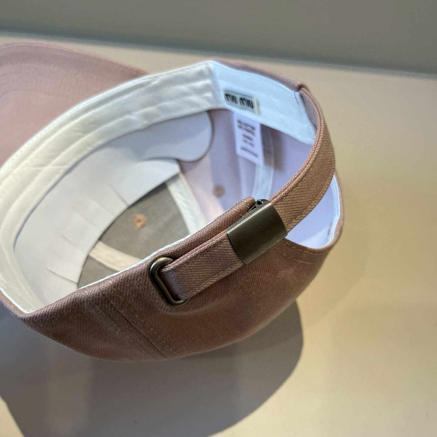  谬谬miumiu 原单春夏新款棒球帽，正品开模订制，原版做工细致质量超赞！