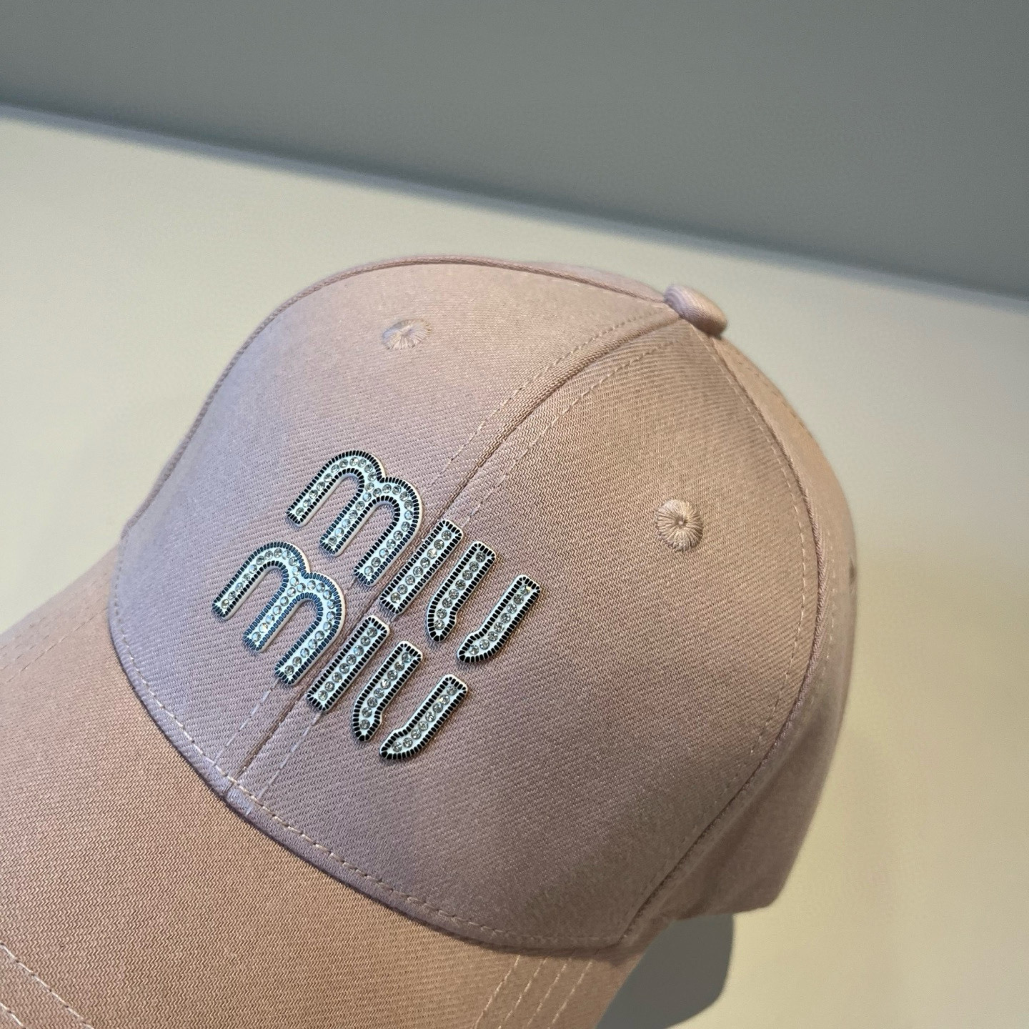  谬谬miumiu 原单春夏新款棒球帽，正品开模订制，原版做工细致质量超赞！