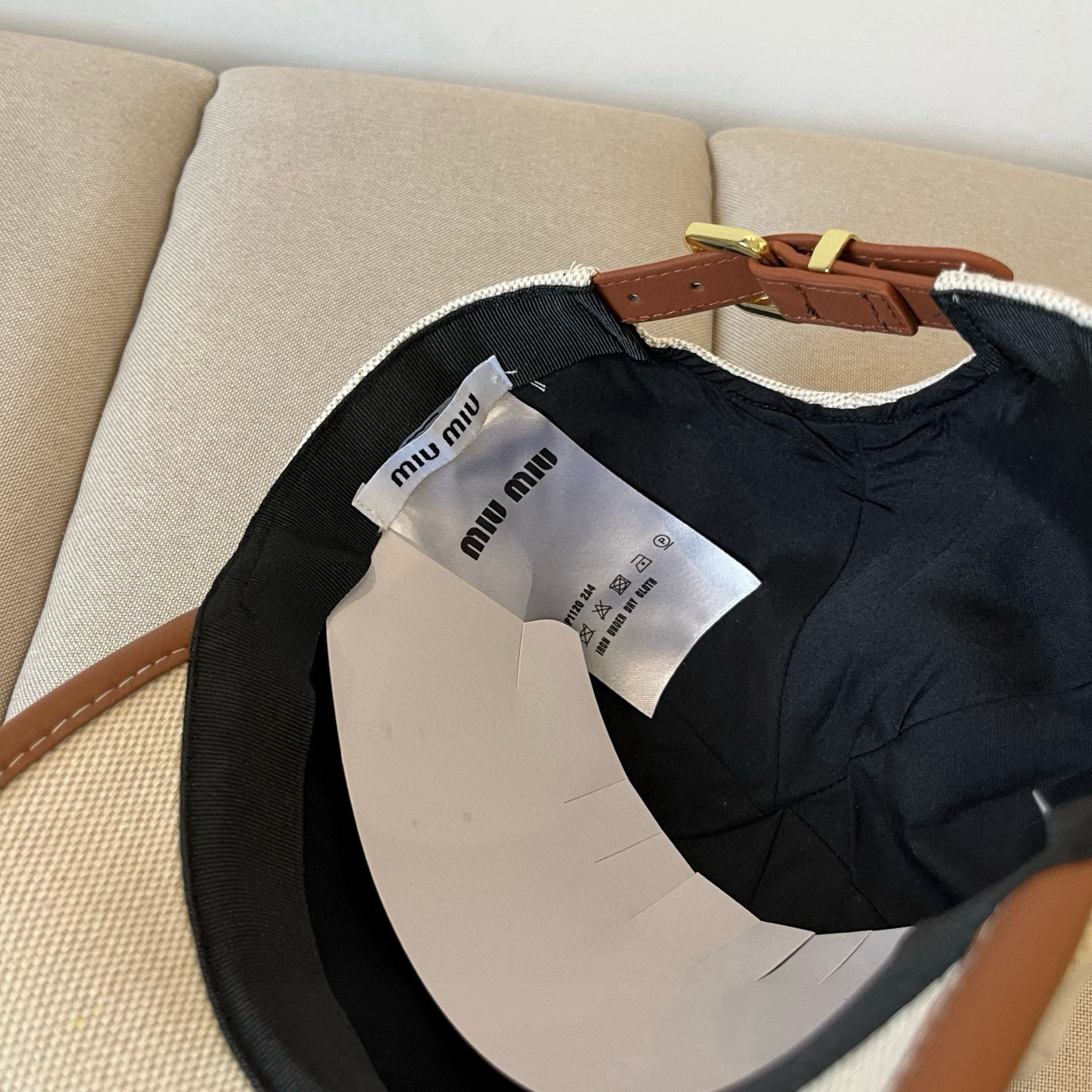  谬谬miumiu 原单春夏新款棒球帽，正品开模订制，原版做工细致质量超赞！