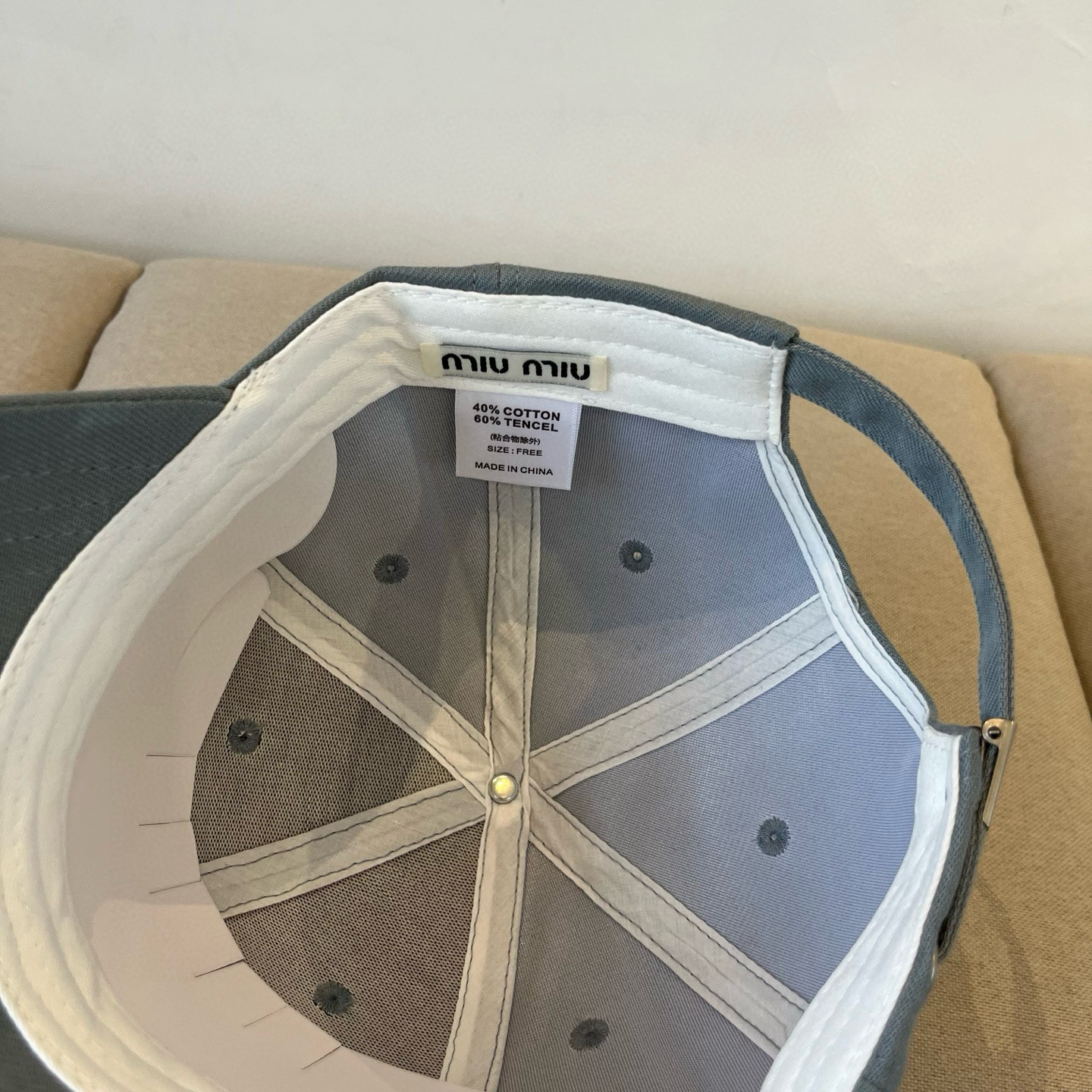  谬谬miumiu 原单春夏新款棒球帽，正品开模订制，原版做工细致质量超赞！