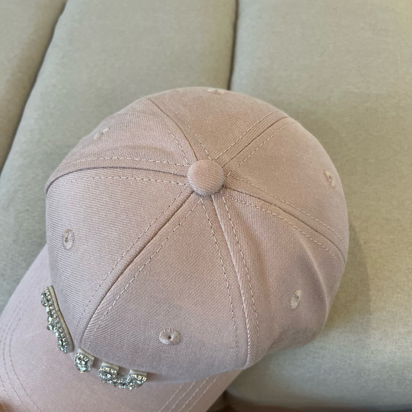  谬谬miumiu 原单春夏新款棒球帽，正品开模订制，原版做工细致质量超赞！