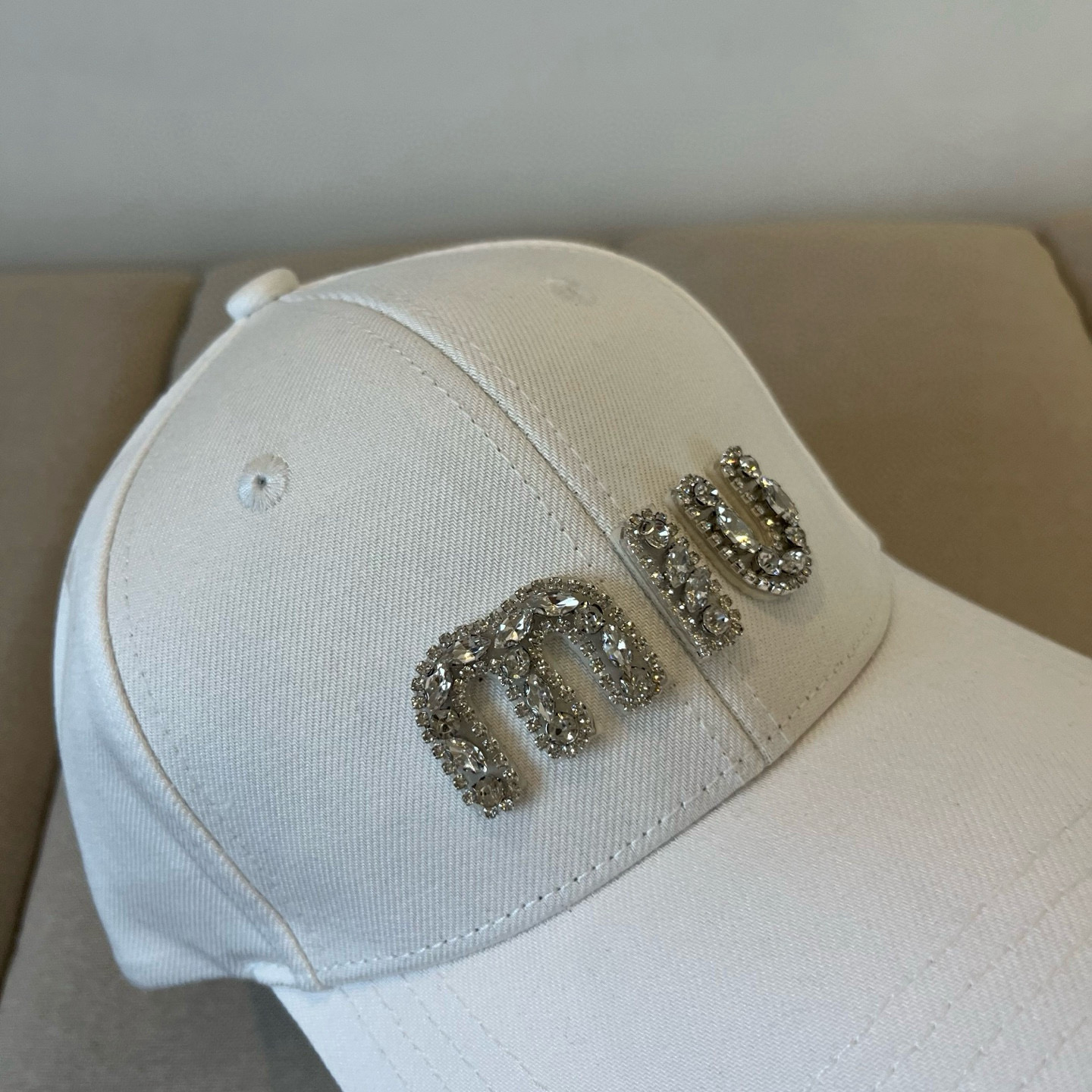  谬谬miumiu 原单春夏新款棒球帽，正品开模订制，原版做工细致质量超赞！