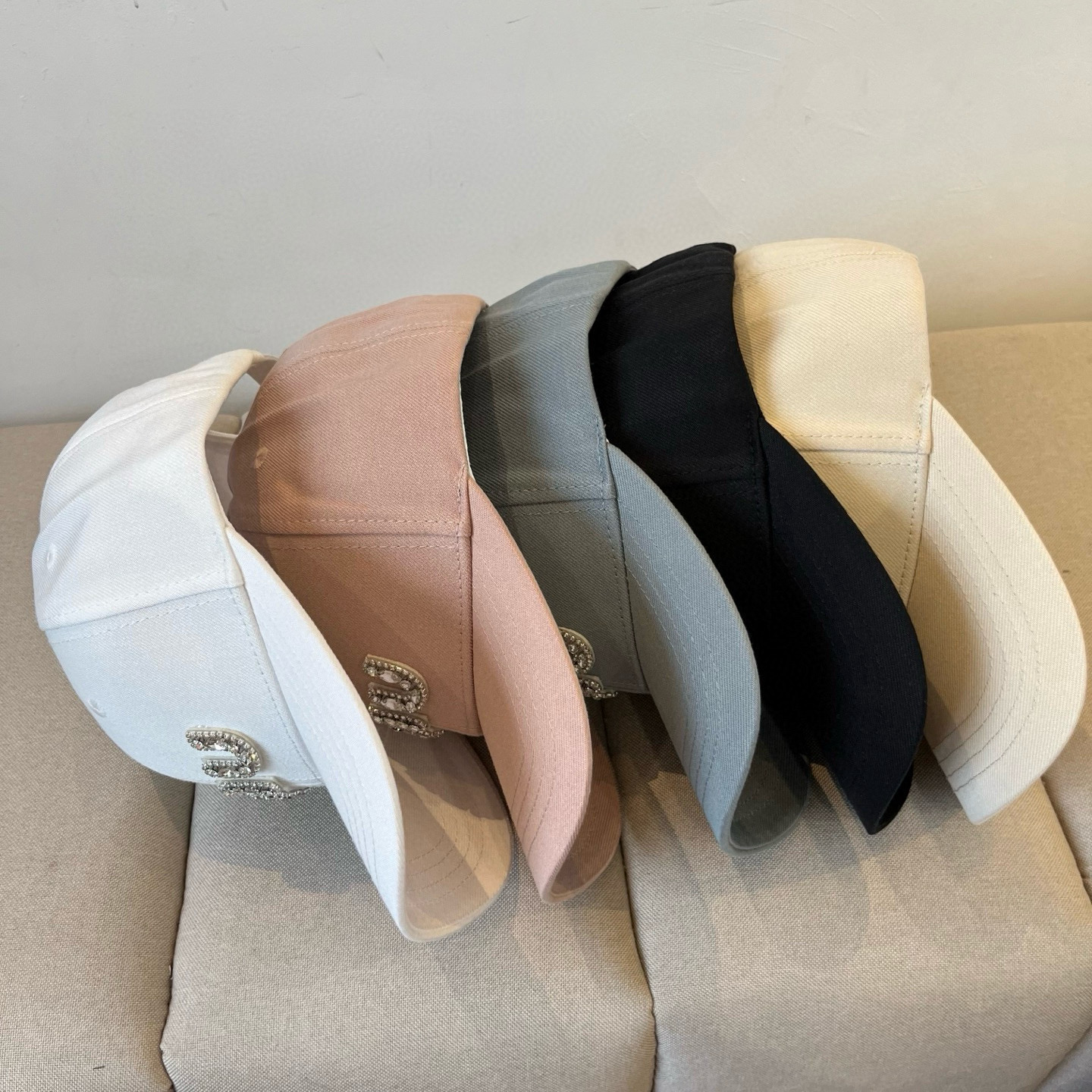  谬谬miumiu 原单春夏新款棒球帽，正品开模订制，原版做工细致质量超赞！