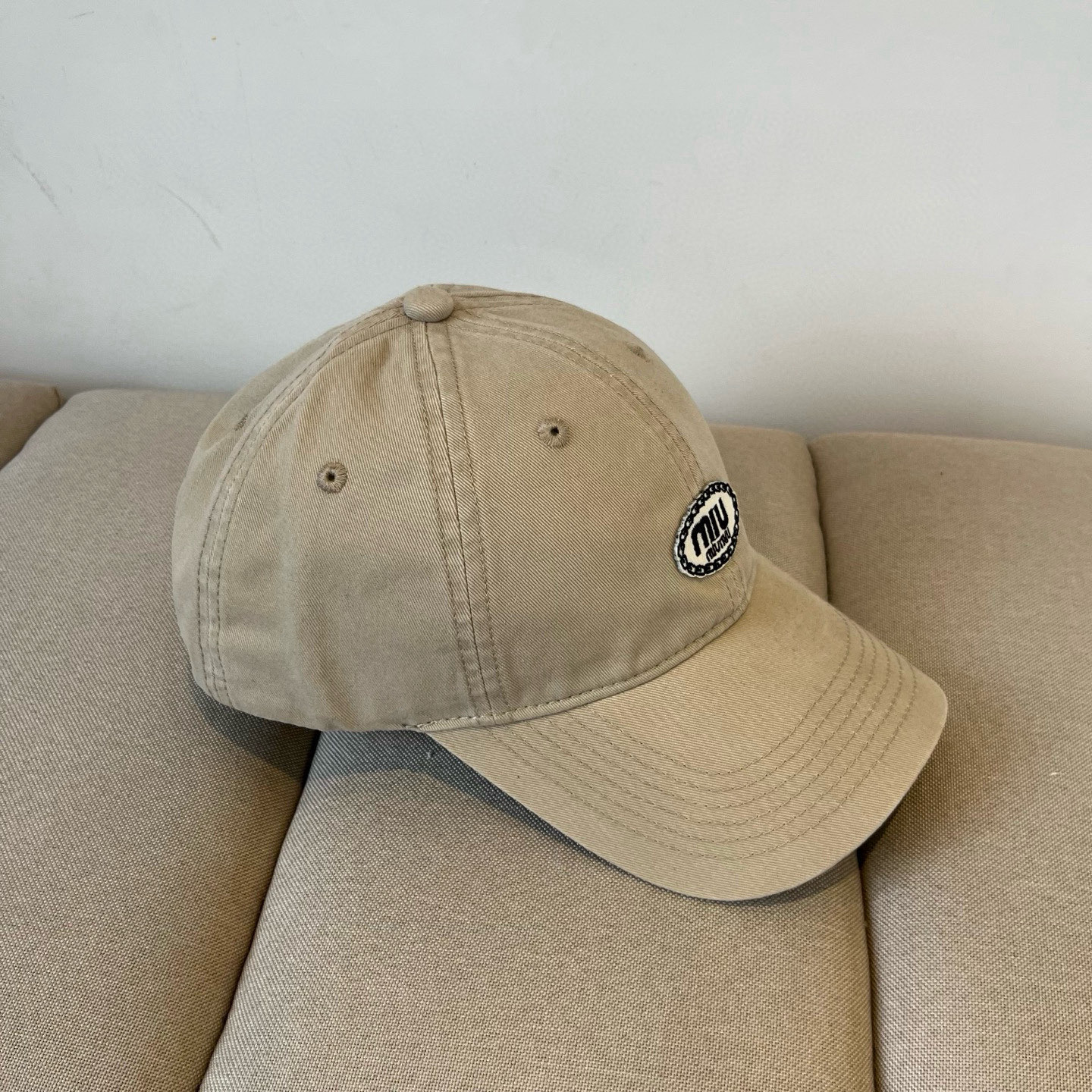  谬谬miumiu 原单春夏新款棒球帽，正品开模订制，原版做工细致质量超赞！