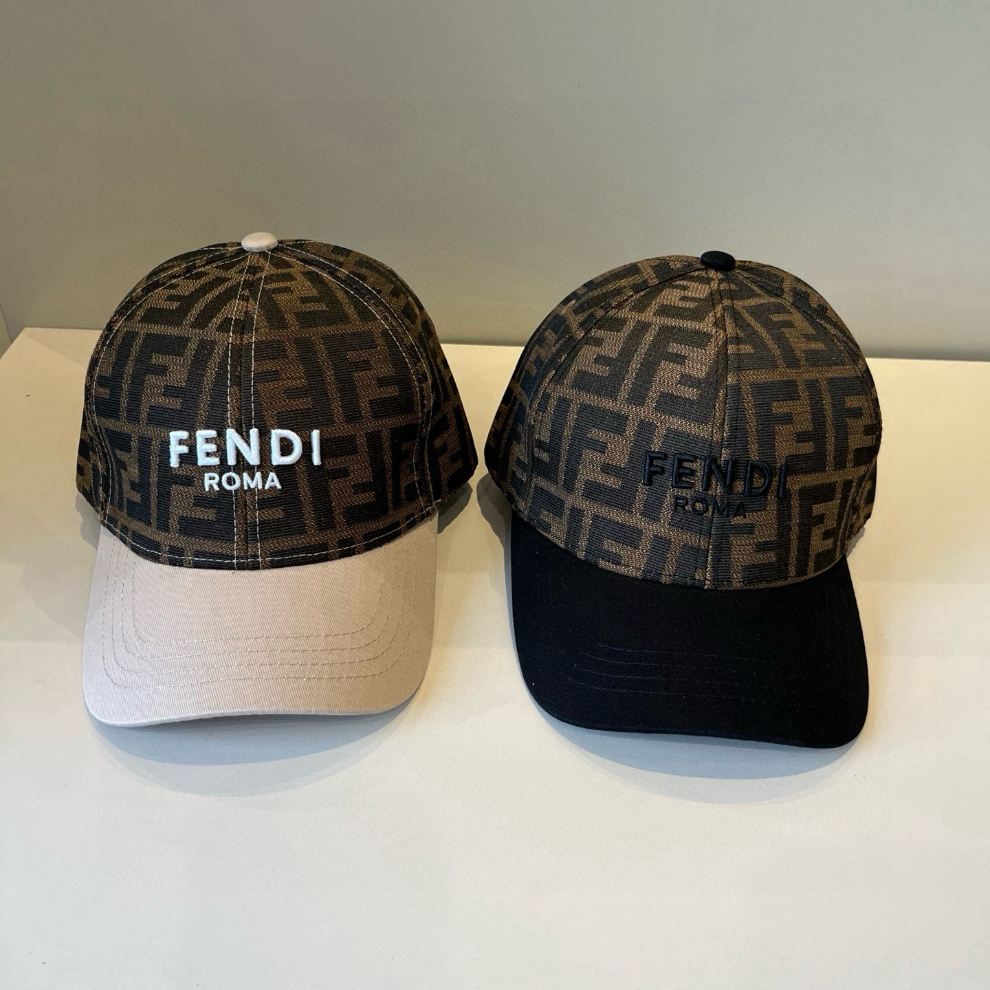  FENDI芬迪 老花系列棒球帽🧢 经典FF中古单品，气质穿搭单品，质量杠杠👍