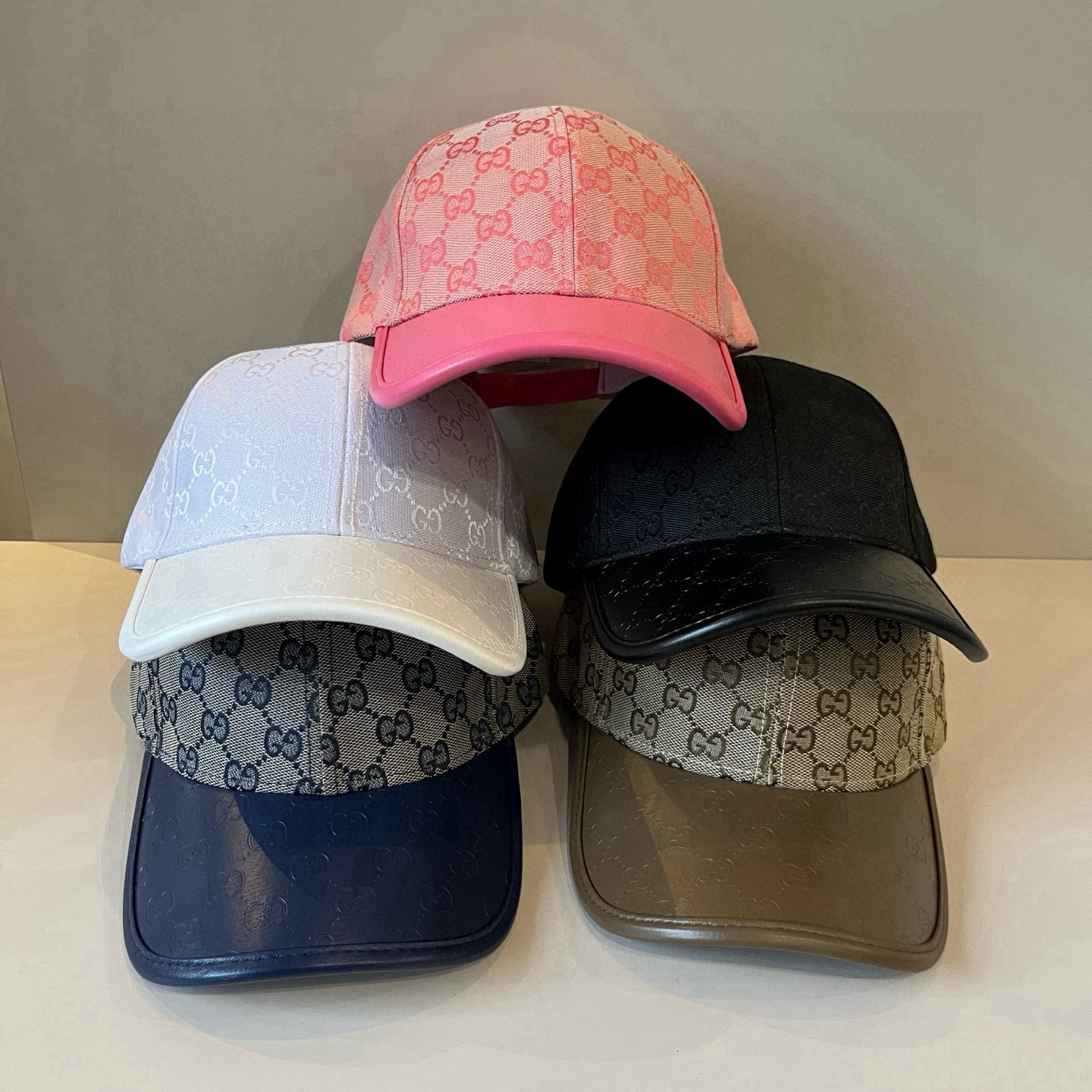  古奇棒球帽♥️GUCCI🧢官网新品，棒球帽，原单品质火爆来袭 。🎩 工艺非常精美 高档大气上档次！低调