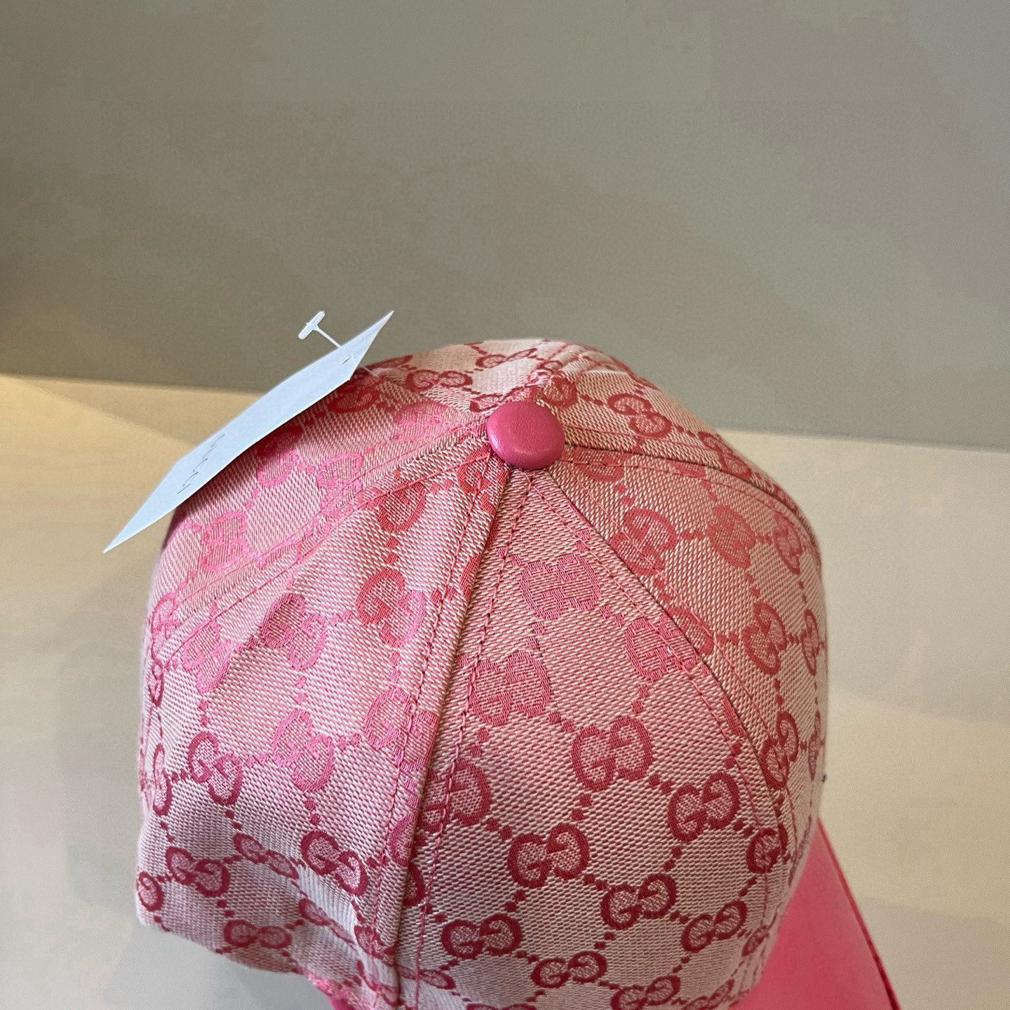  古奇棒球帽♥️GUCCI🧢官网新品，棒球帽，原单品质火爆来袭 。🎩 工艺非常精美 高档大气上档次！低调