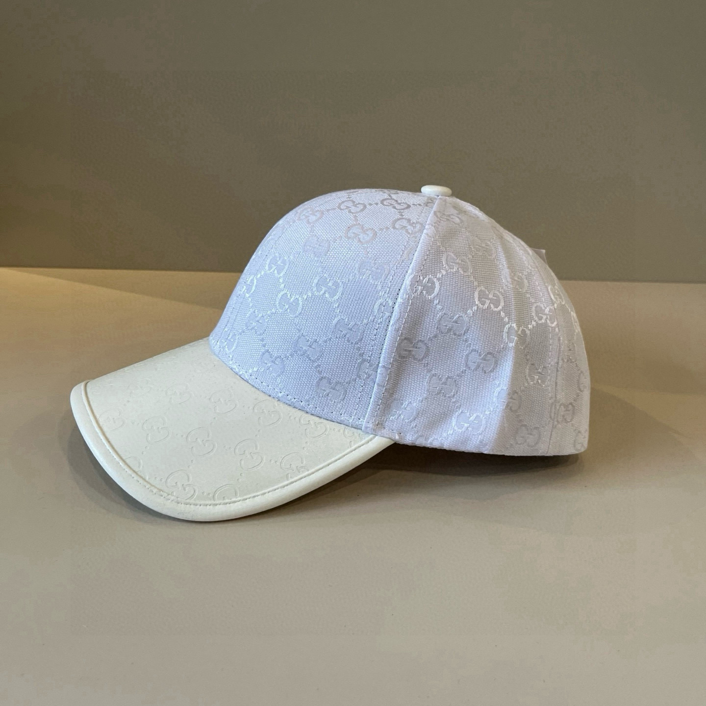  古奇棒球帽♥️GUCCI🧢官网新品，棒球帽，原单品质火爆来袭 。🎩 工艺非常精美 高档大气上档次！低调