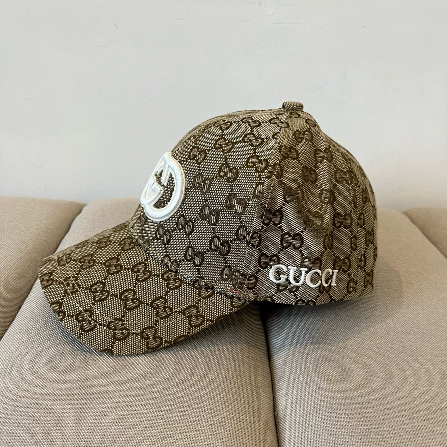  古奇棒球帽♥️GUCCI🧢官网新品，棒球帽，原单品质火爆来袭 。🎩 工艺非常精美 高档大气上档次！低调