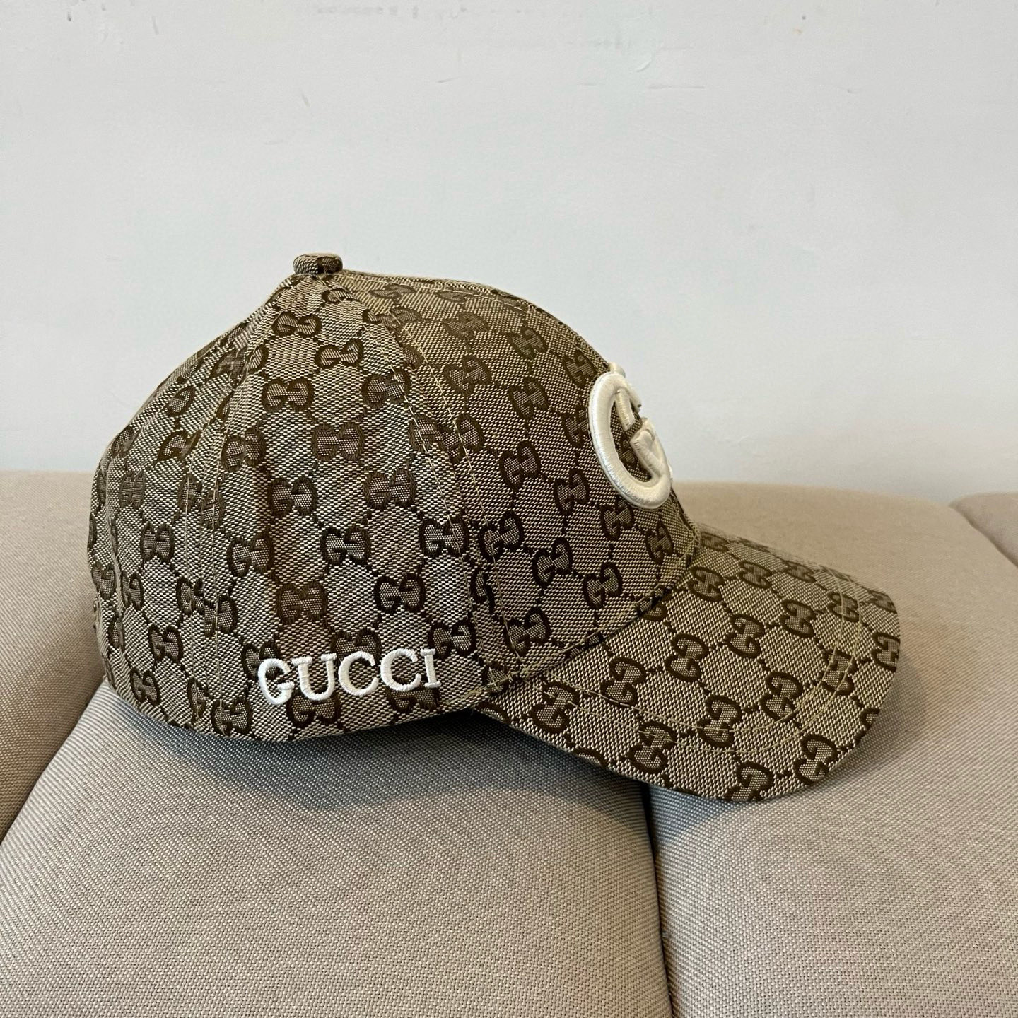  古奇棒球帽♥️GUCCI🧢官网新品，棒球帽，原单品质火爆来袭 。🎩 工艺非常精美 高档大气上档次！低调