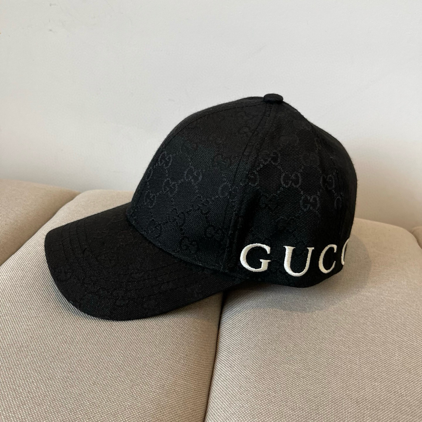  古奇棒球帽♥️GUCCI🧢官网新品，棒球帽，原单品质火爆来袭 。🎩 工艺非常精美 高档大气上档次！低调